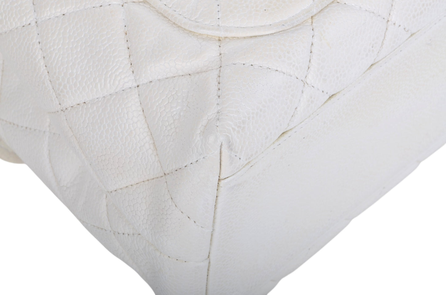 Chanel Matelassé Caviar Leather Handbag Bag Gold 24k White Classic Vintage Quilted Timeless Coco Mark Turn Lock