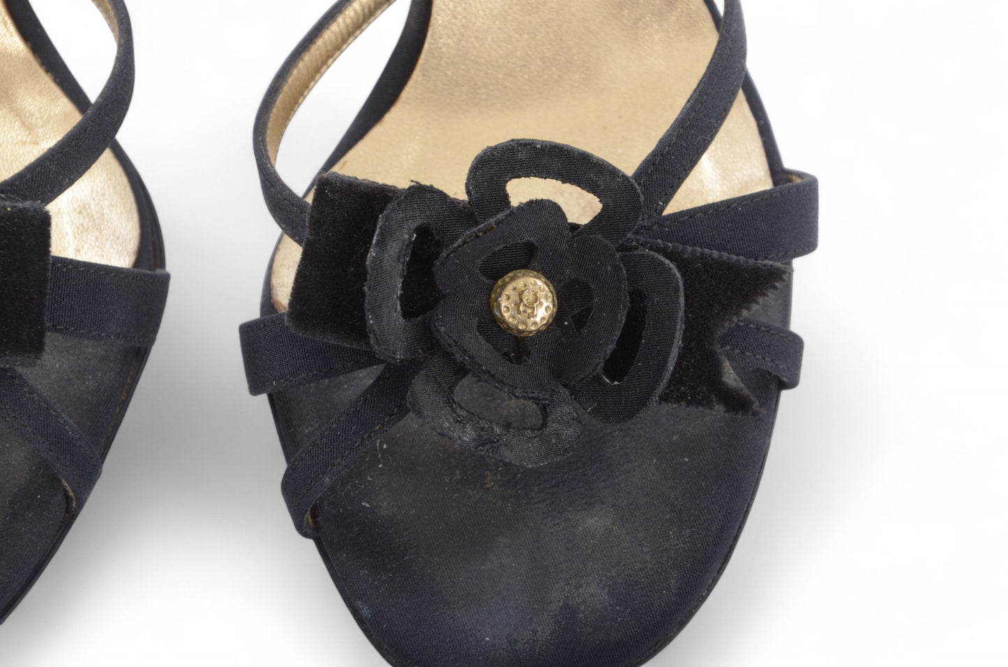 Chanel Camellia Sandals Heels Mules Interlocking CC Logo Flower Vintage Slides Size 36,5