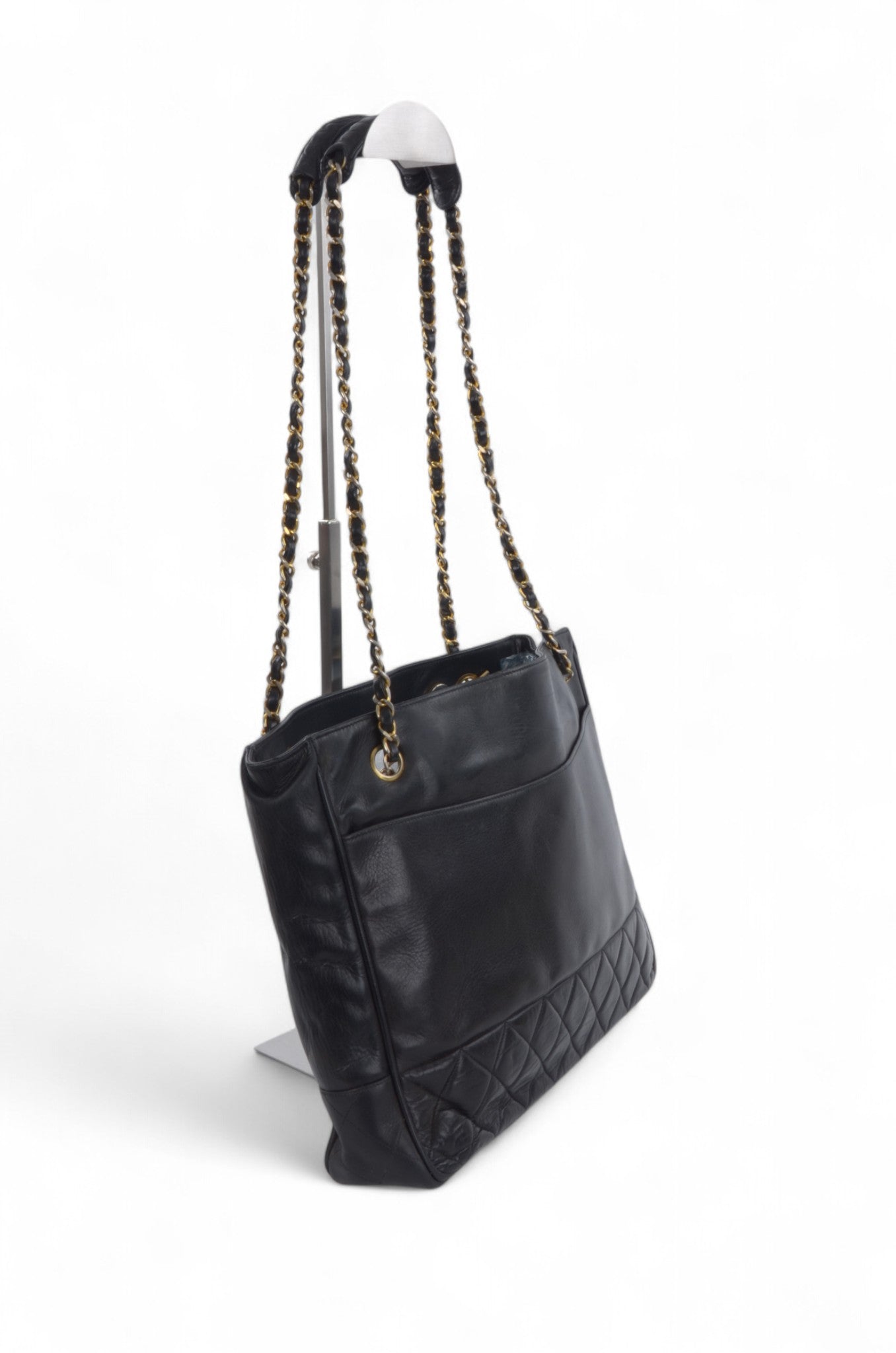 Chanel Matelasse Quilted Lambskin Chain Tote Handbag Leather Black Shoulder Gold Vintage Designer Classic Authentic