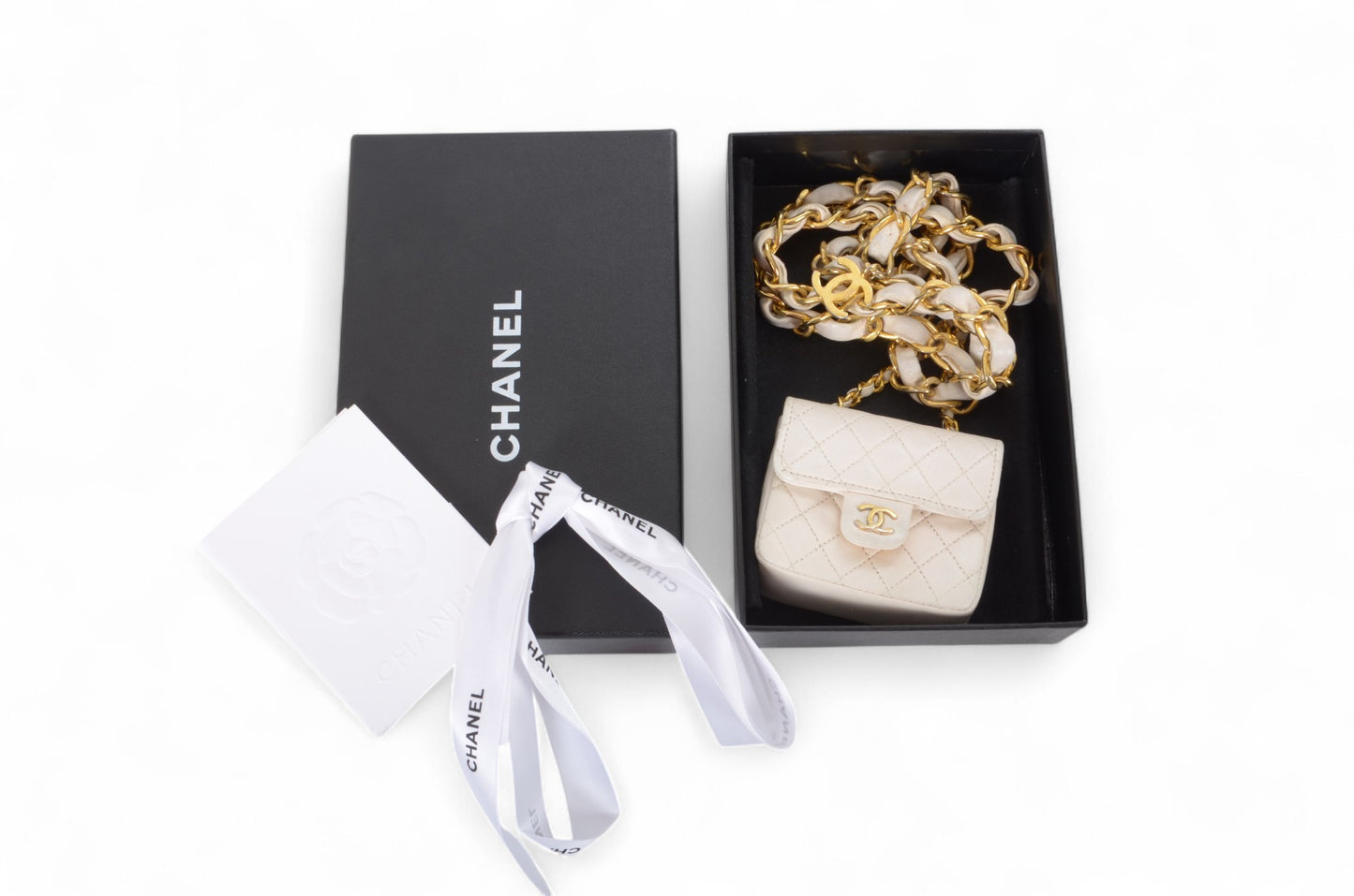 Chanel White Micro Bag Chain Belt Waist Bag Coco Mark Shoulder Pouch White 2way Lambskin Vintage