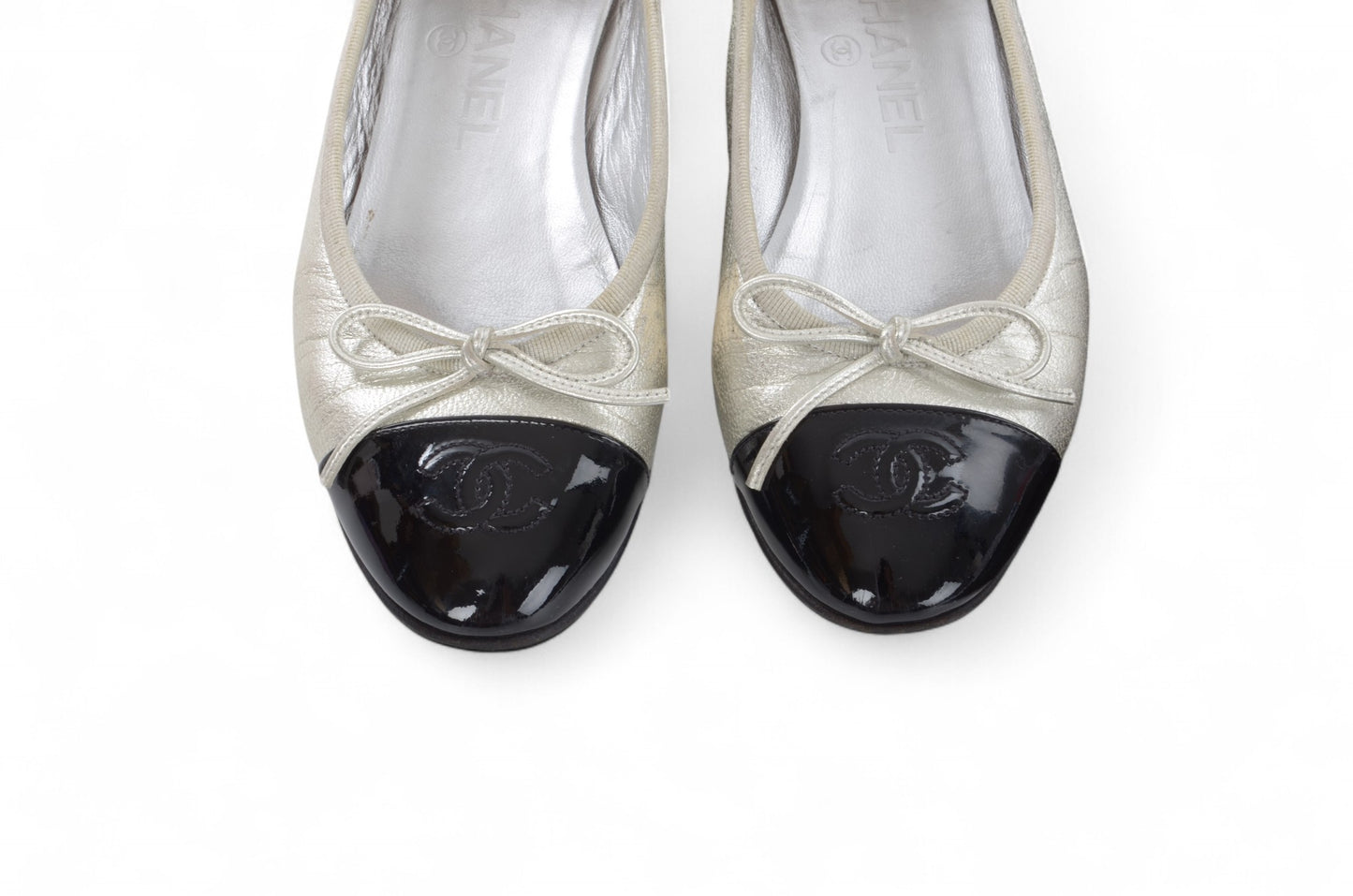 Chanel Ballet Flats Shoes Ballerina Ballet Flat Pumps Ribbon Leather Vintage Size 35C