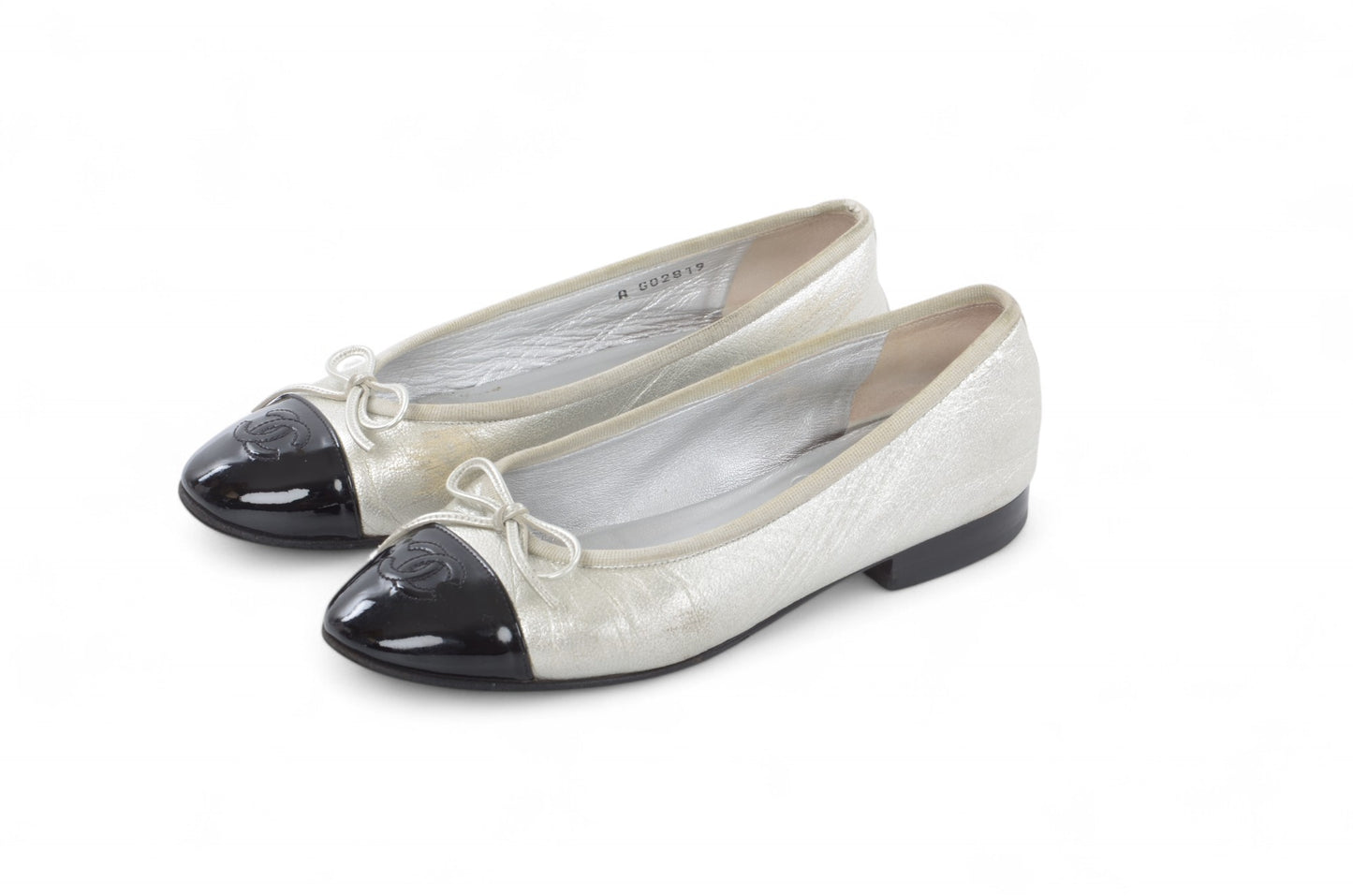 Chanel Ballet Flats Shoes Ballerina Ballet Flat Pumps Ribbon Leather Vintage Size 35C