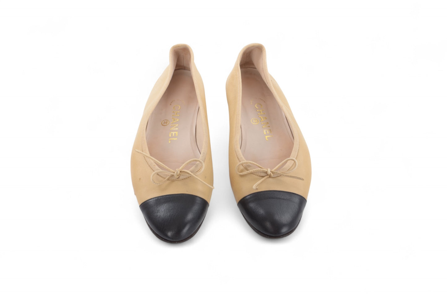 Chanel Ballet Flats Shoes Ballerina Ballet Flat Pumps Ribbon Leather Vintage Size 37 Beige Black