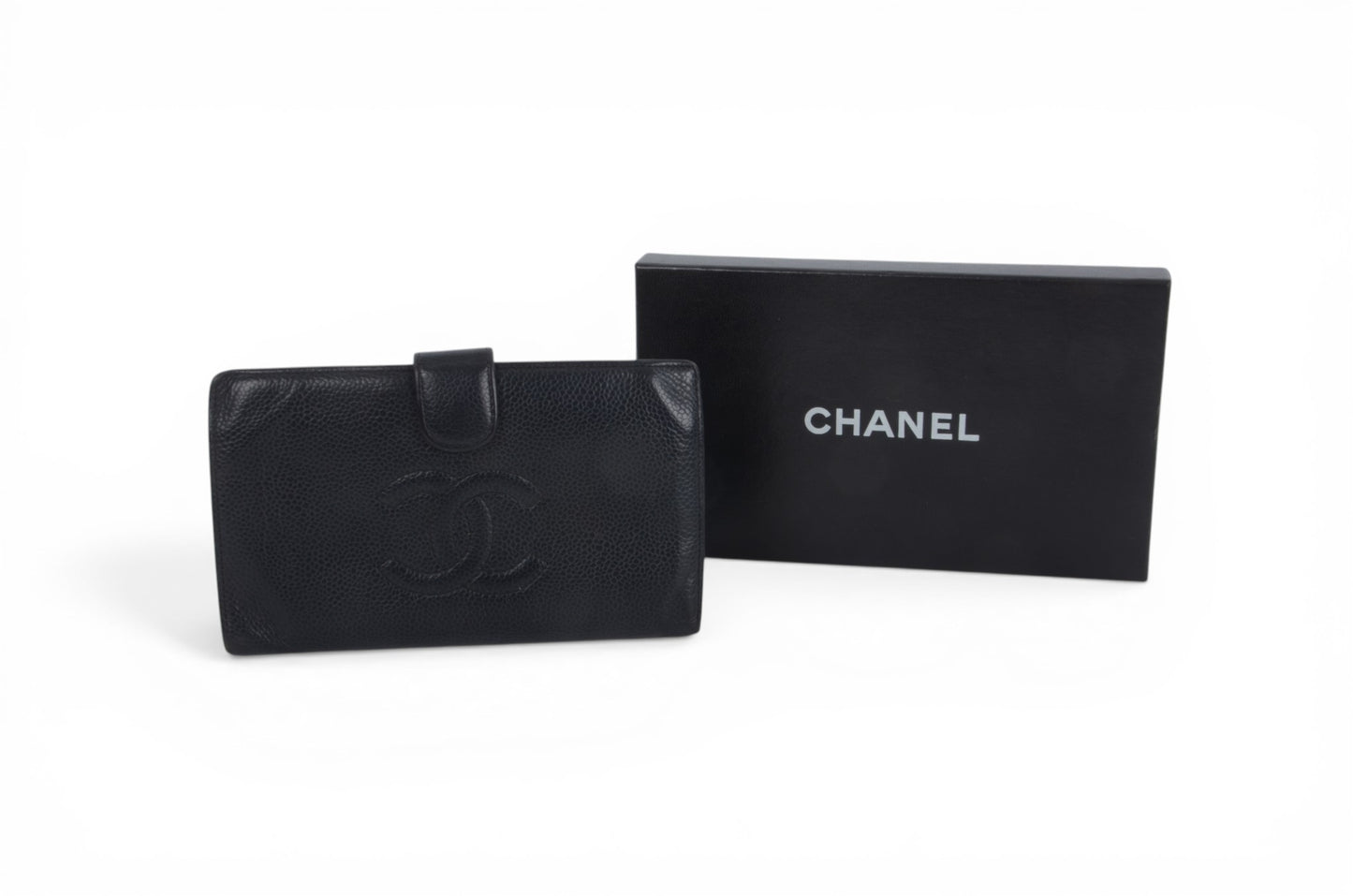 Chanel Wallet Caviar Leather Coco Bi-fold Purse Black Cardholder Women's Vintage Designer Classic