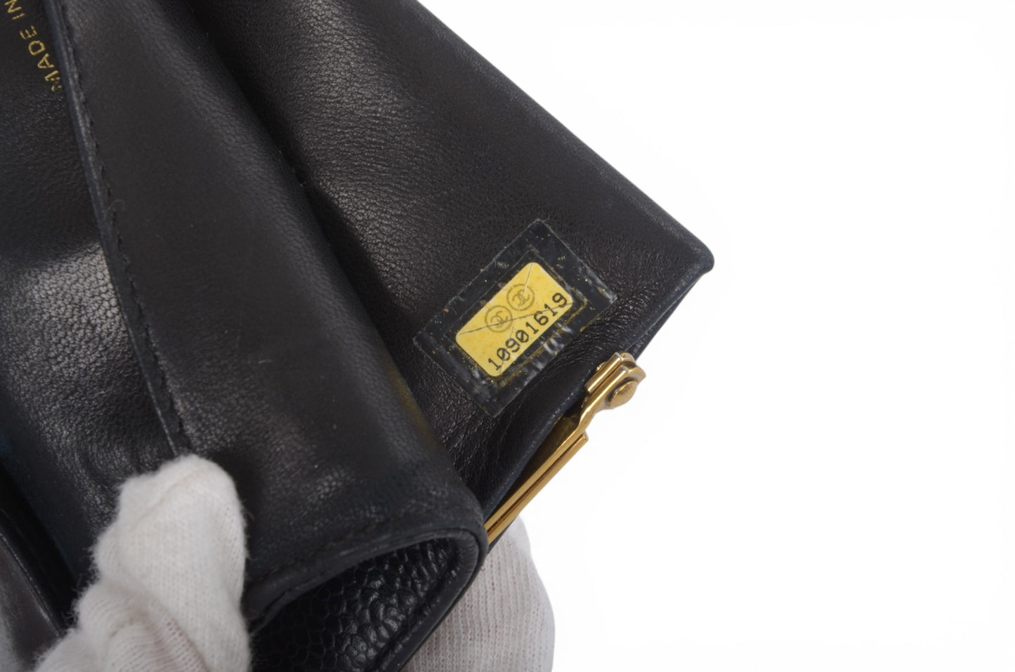 Chanel Wallet Caviar Leather Coco Bi-fold Purse Black Cardholder Women's Vintage Designer Classic