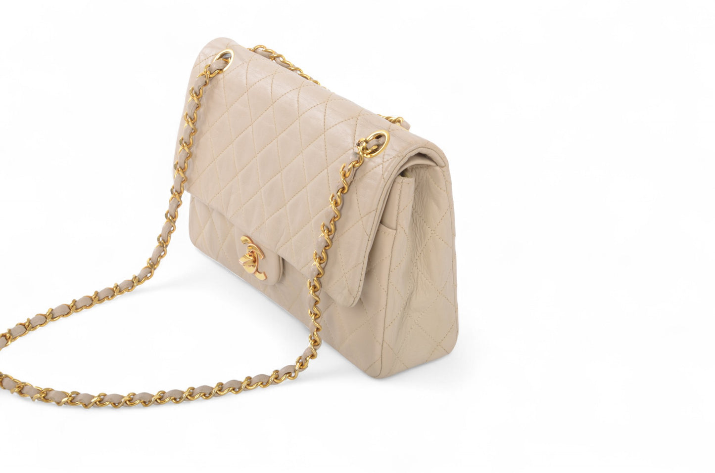 Chanel Classic Medium Double Flap Bag 25 Beige Lambskin Vintage Timeless Classic Matelasse Coco Mark Turn Lock Chain Shoulder Bag Crossbody