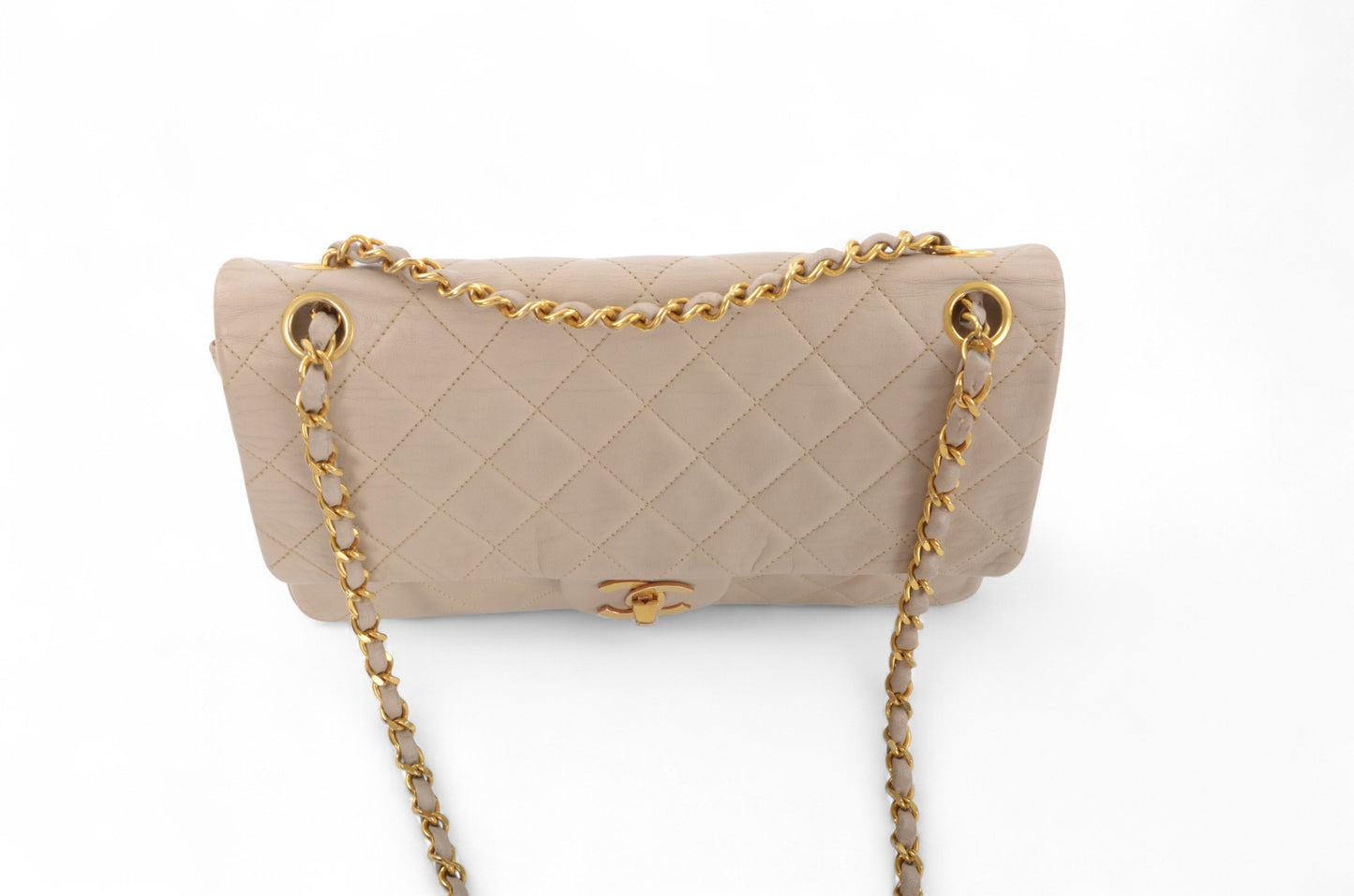 Chanel Classic Medium Double Flap Bag 25 Beige Lambskin Vintage Timeless Classic Matelasse Coco Mark Turn Lock Chain Shoulder Bag Crossbody
