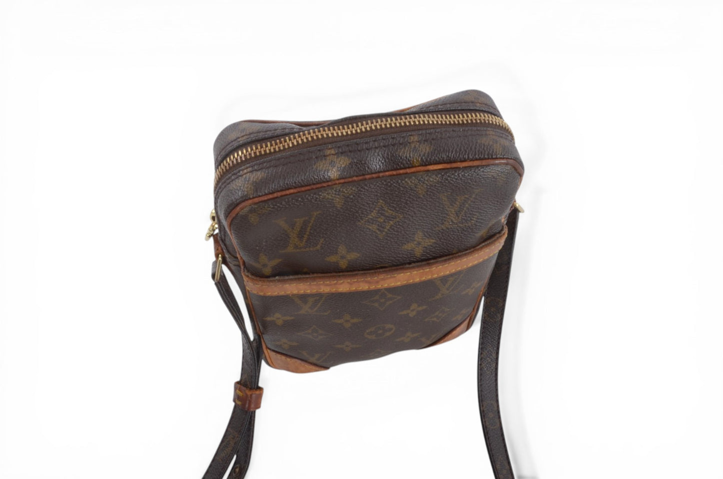 Louis Vuitton Danube Vintage Crossbody Shoulder Bag Monogram Designer Classic Authentic