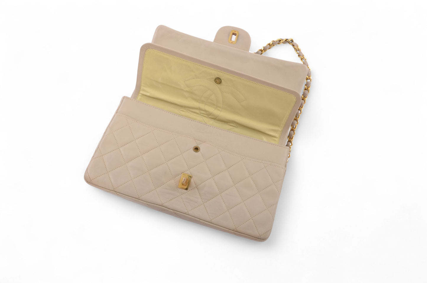 Chanel Classic Medium Double Flap Bag 25 Beige Lambskin Vintage Timeless Classic Matelasse Coco Mark Turn Lock Chain Shoulder Bag Crossbody