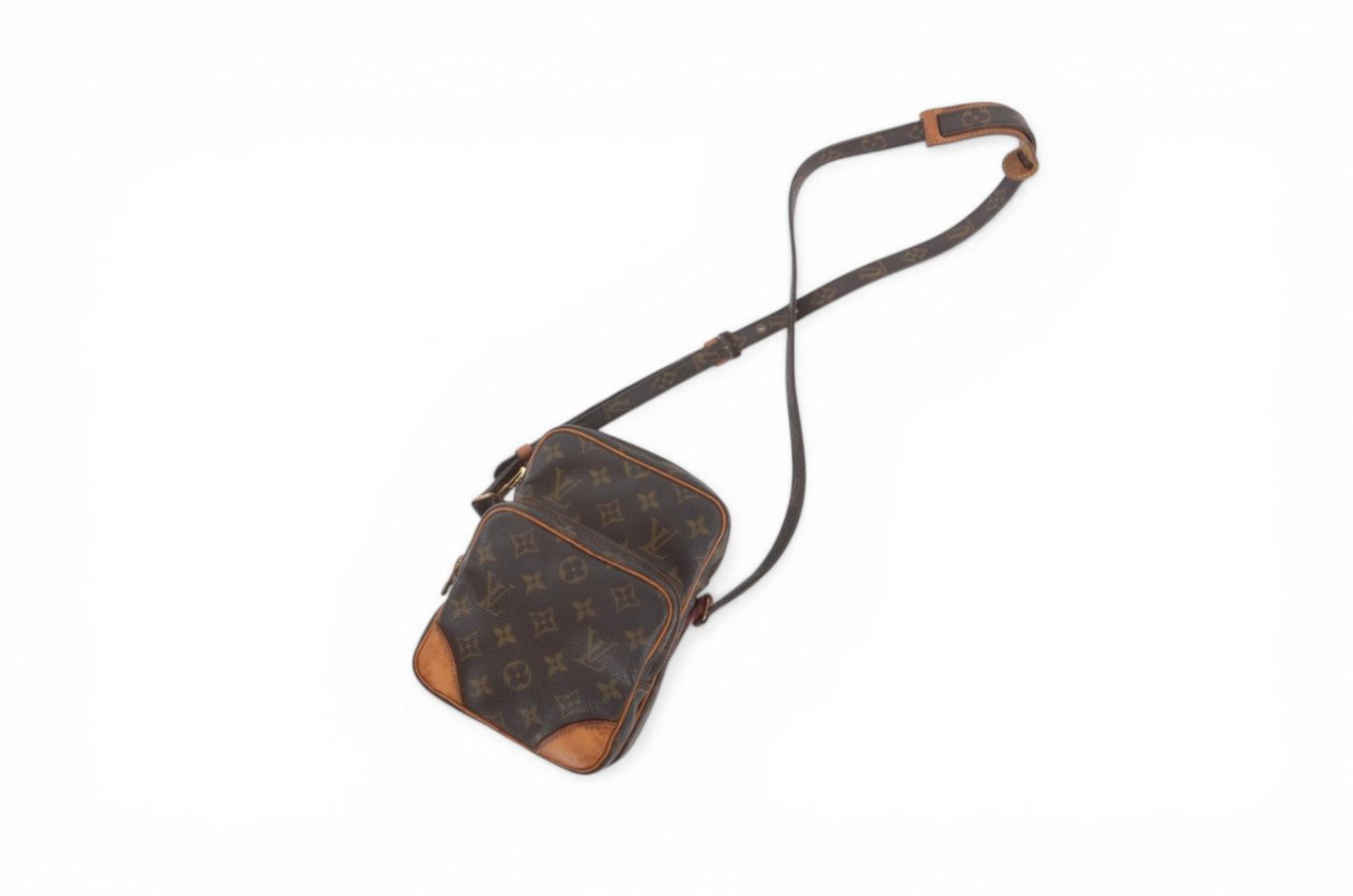 Louis Vuitton Amazon Vintage Crossbody Shoulder Bag Monogram Designer Classic