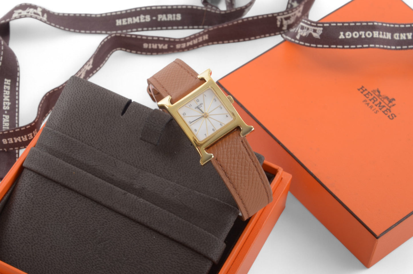 Hermès Heure H Watch HH1.201 QZ Gold Epsom Leather White Dial Women's Wristwatch Ladies Unisex
