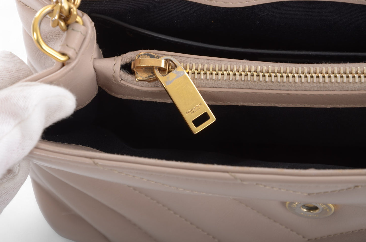 Saint Laurent LouLou Small Chain Bag Shoulder Crossbody Lou Lou YSL Beige Designer Classic