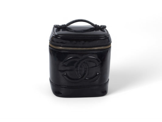 Chanel Vanity Bag CC Logo Vintage Patent Leather Black Make Up Clutch Pouch