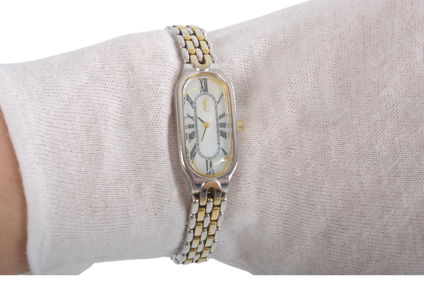 Yves Saint Laurent Quartz Stainless Steel YSL Ladies Wrist Watch Vintage Oval Roman Designer Classic