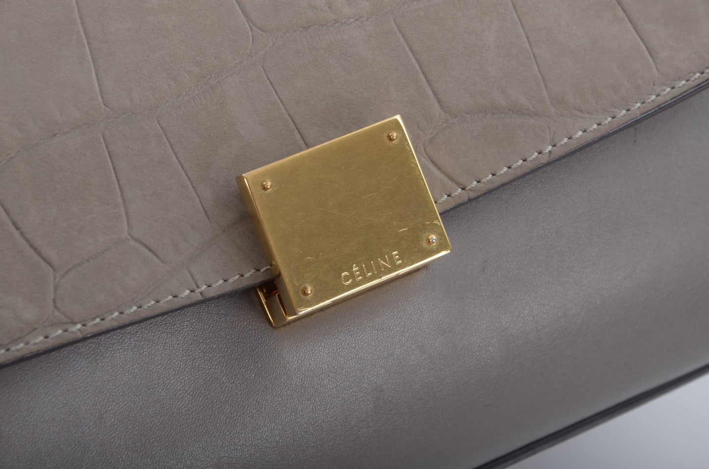 Celine Trapeze Crocodile-Embossed Medium Leather 2WAY Shoulder Bag Tote Handbag Greige Designer Classic