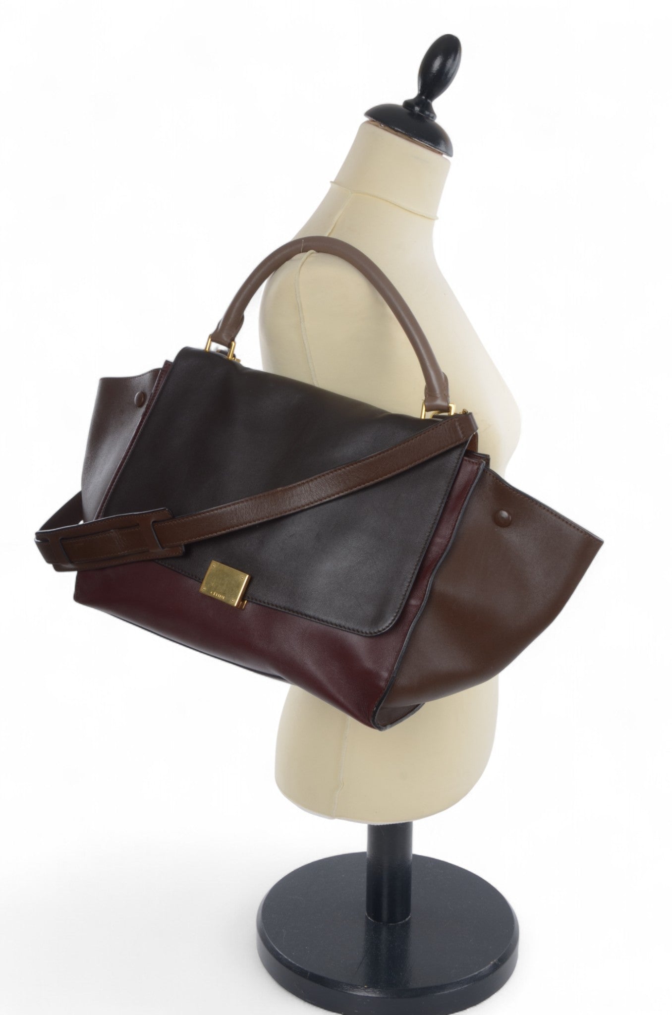 Celine Trapeze Medium Leather 2WAY Shoulder Bag Shoulder Tote Handbag Burgundy Designer Classic