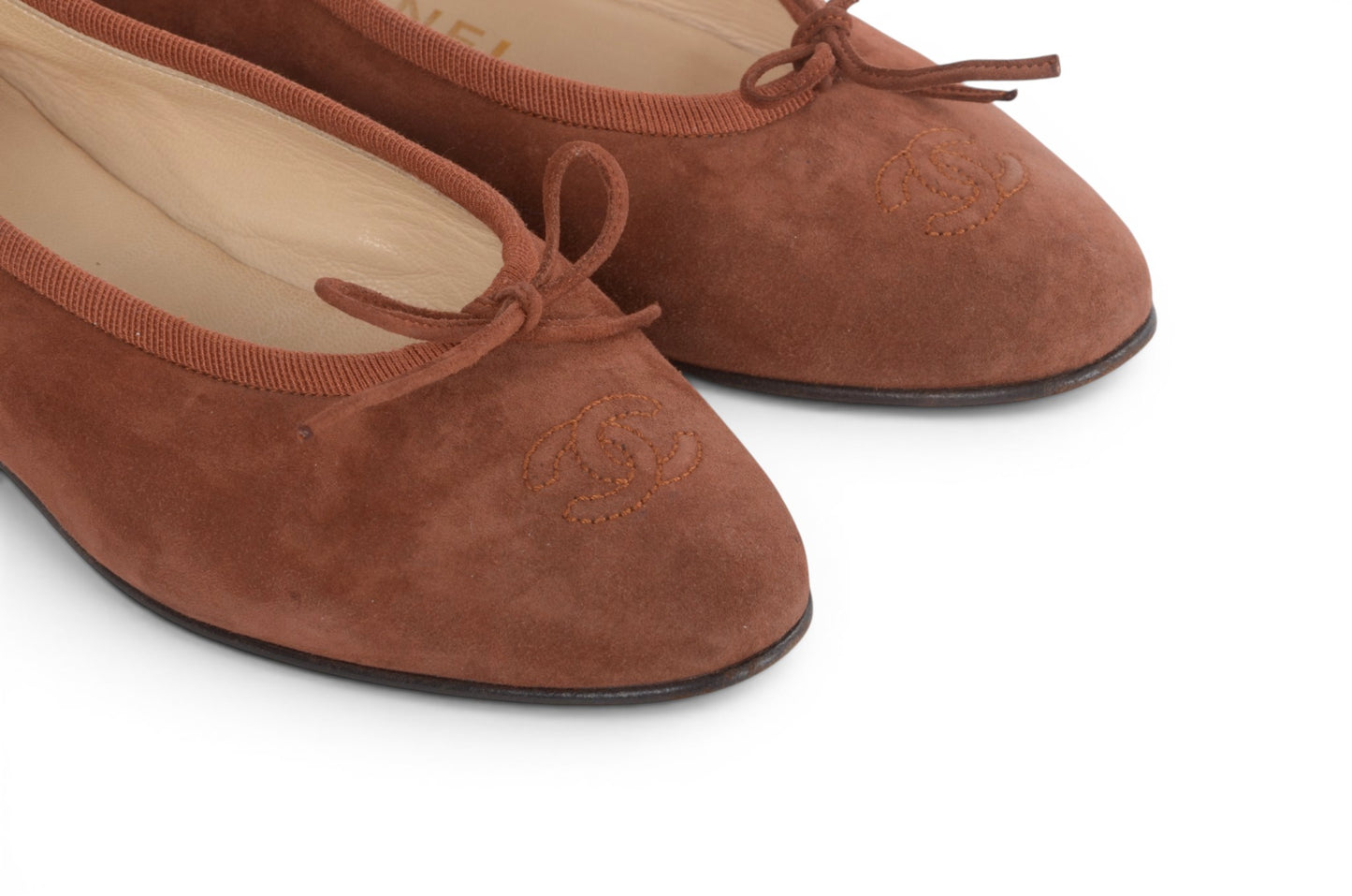 Chanel Ribbon Suede Ballet Flats Shoes Ballerina Brown Vintage size 37 Designer Classic