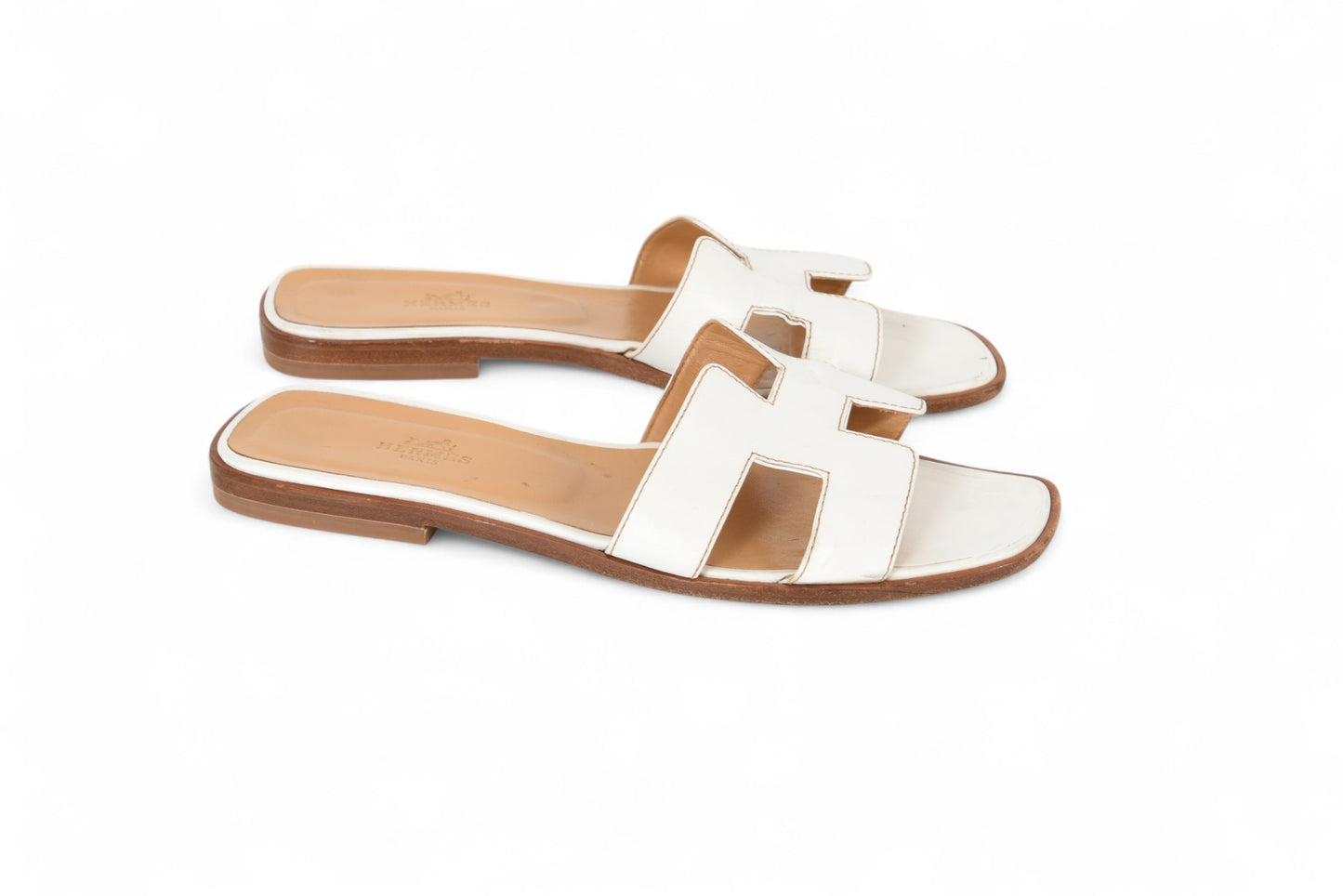 Hermès Oran Sandals Shoes Leather H Logo Calfskin Flats Size 39