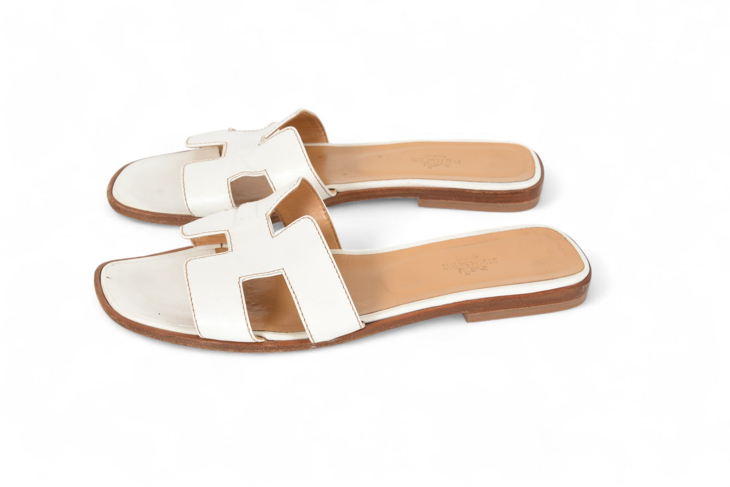 Hermès Oran Sandals Shoes Leather H Logo Calfskin Flats Size 39