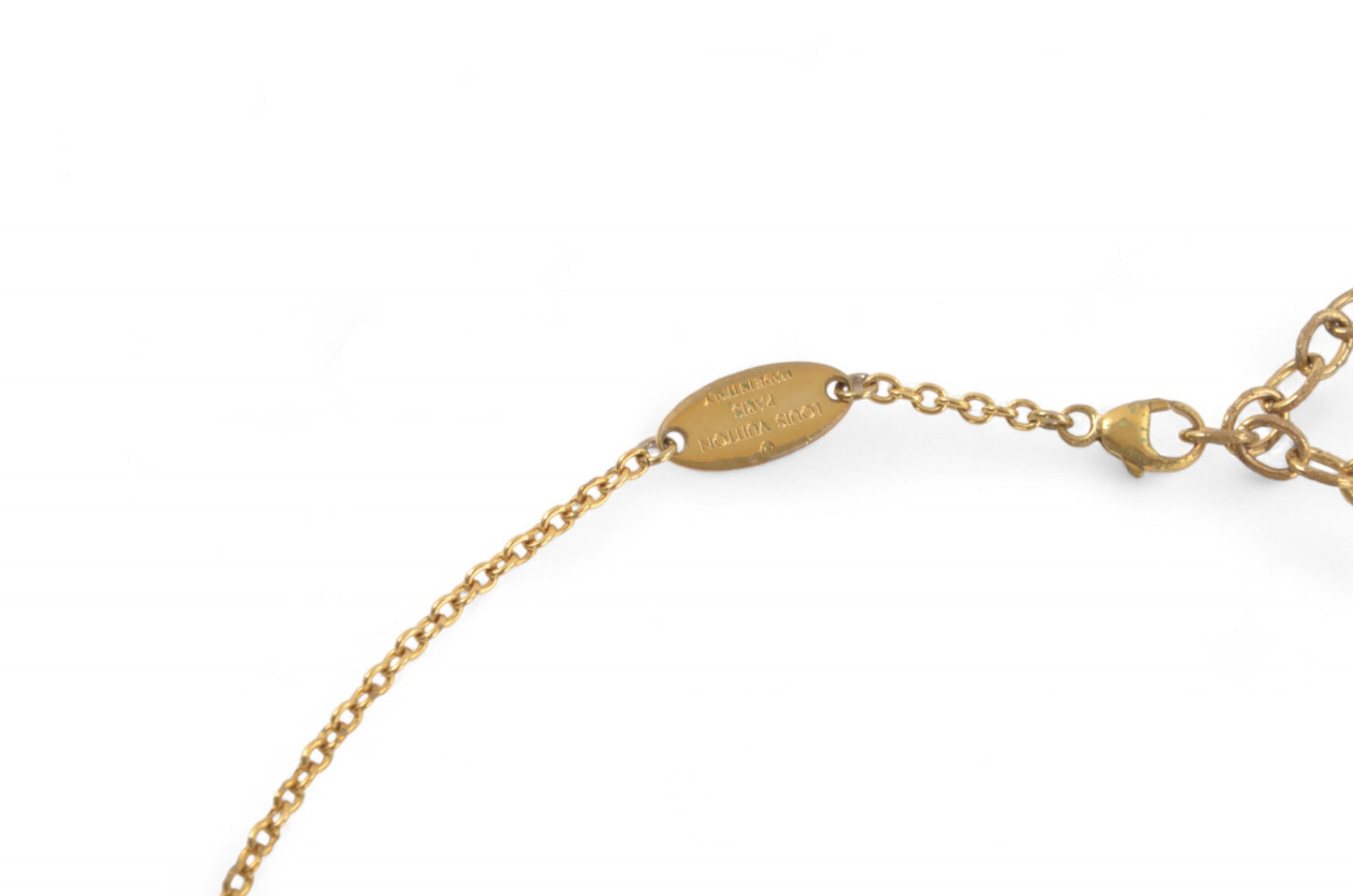 Louis Vuitton Essential V Necklace Pendant Gold Plated Statement Designer Classic Jewelry