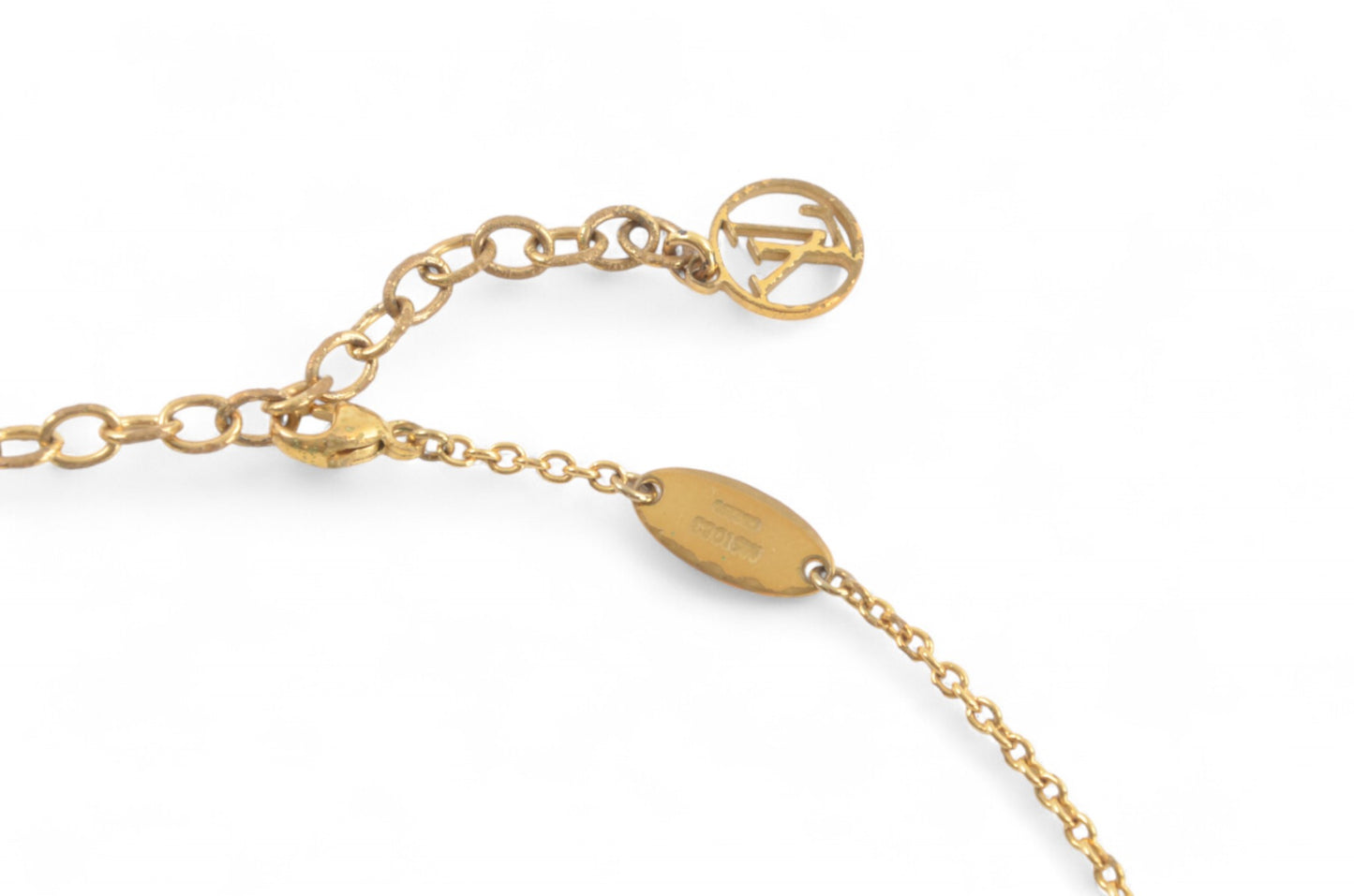 Louis Vuitton Essential V Necklace Pendant Gold Plated Statement Designer Classic Jewelry