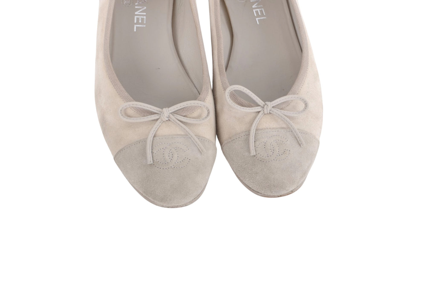Chanel Ballet Flats Shoes Ballerina Ballet Flat Pumps Ribbon Suede Beige Vintage Size 39,5C