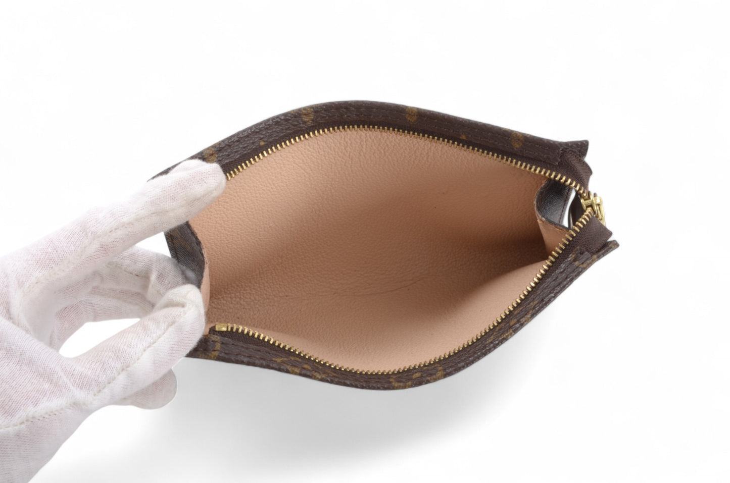 Louis Vuitton Pochette Toilette 17 Pouch Clutch Makeup Toilet Bag Monogram Vintage Crossbody Designer Classic