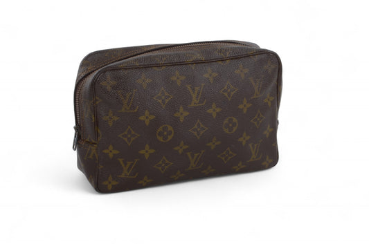 Louis Vuitton Trousse 23 Pouch Clutch Makeup Toilet Bag Monogram Vintage Designer Classic