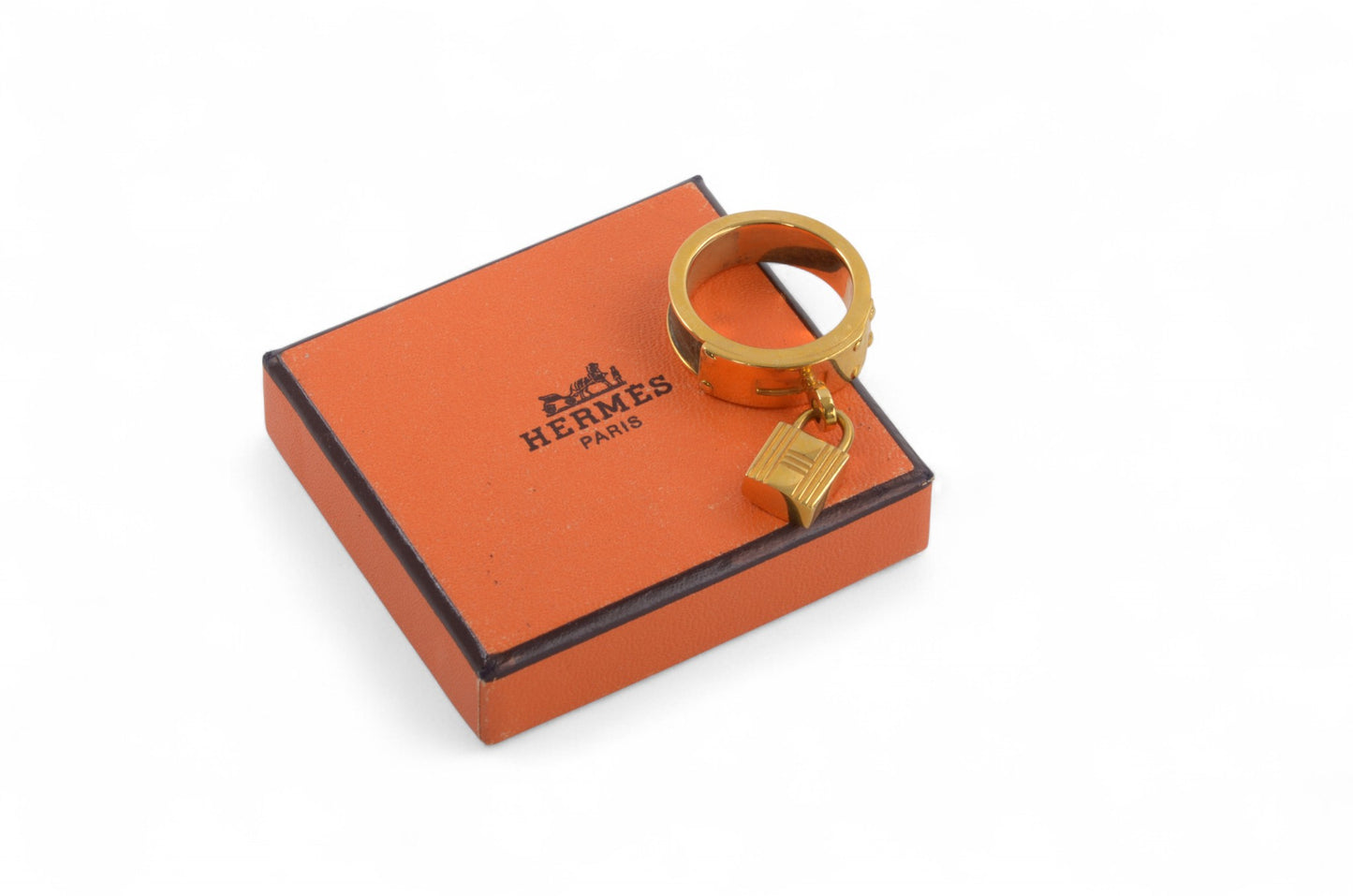 Hermès Gold Tone Lizard Kelly Cadena Belt Scarf Ring Pin Vintage Designer Classic Authentic