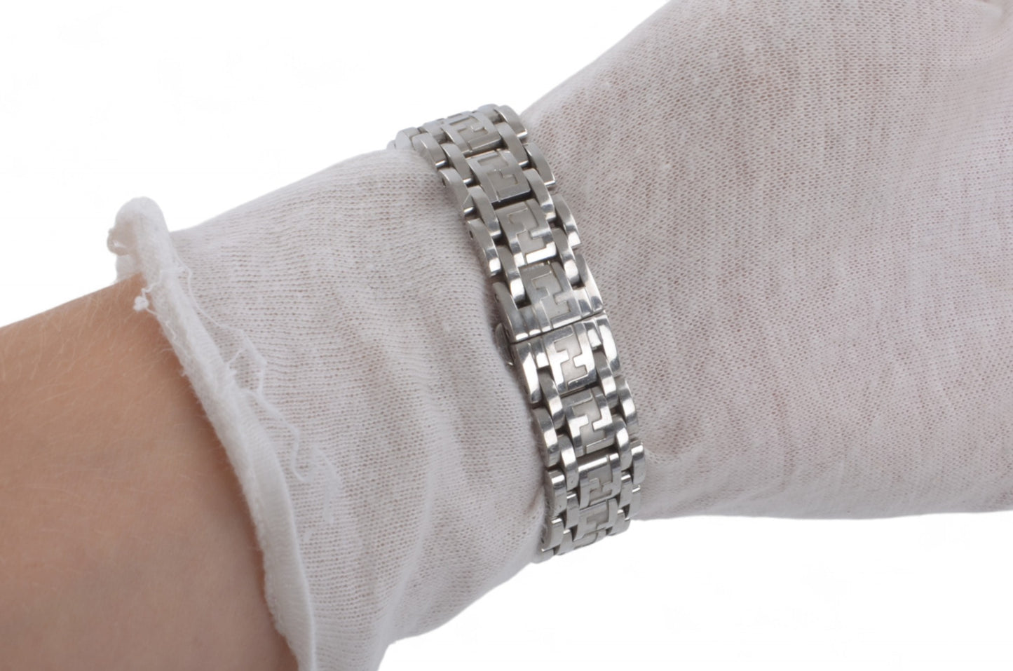 Fendi Women's Watch 710L Quartz Wristwatch Pink Dial Silver Ladies Designer Classic Authentic