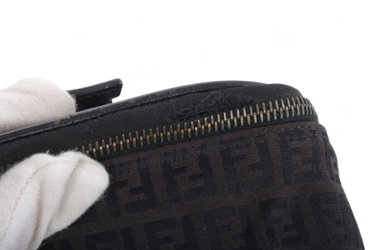 Fendi Zucca Toiletry Make up bag Pouch Canvas Clutch Vintage Monogram Designer Classic Authentic