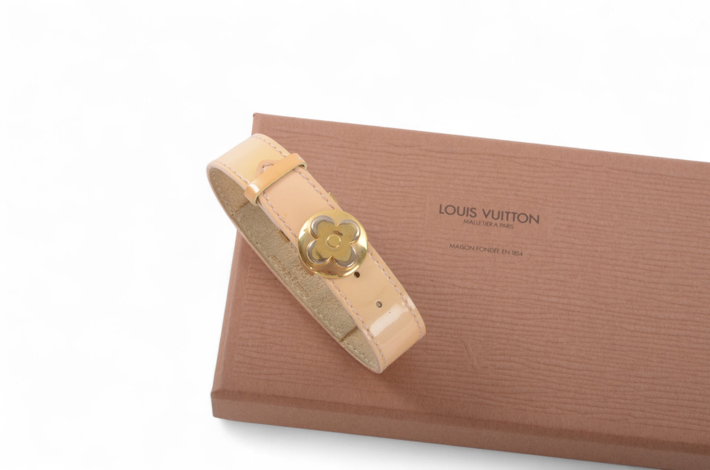 Louis Vuitton Good Luck Fleur Bracelet Cuff Bangle Leather