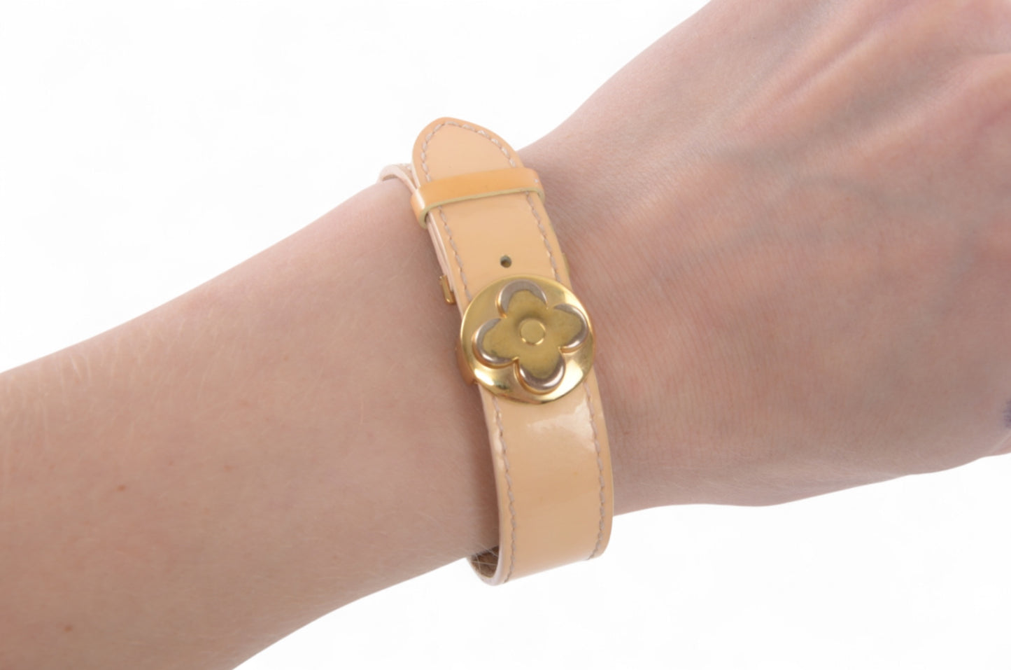 Louis Vuitton Good Luck Fleur Bracelet Cuff Bangle Leather
