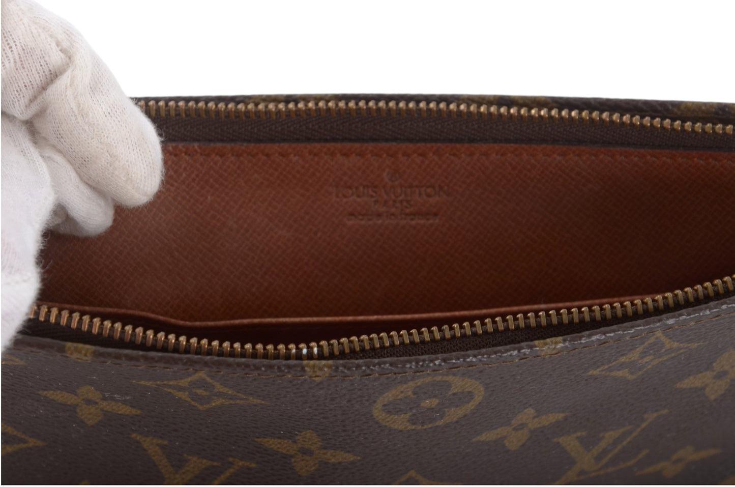 Louis Vuitton Pochette Toilette 19 Pouch Clutch Makeup Toilet Bag Monogram Vintage