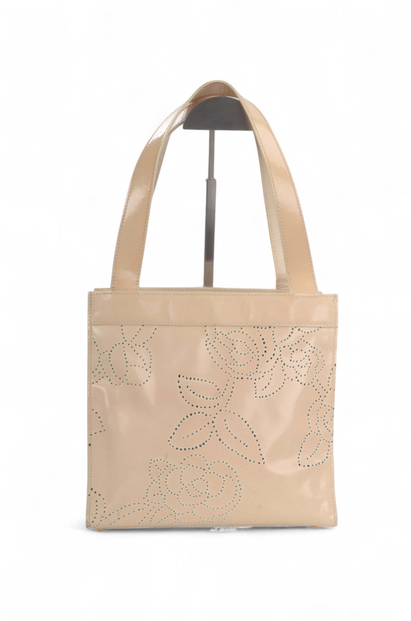 Chanel CC Vintage Camellia Perforated Tote Patent Leather Handbag Shoulder Bag Beige Flowers Designer Classic Authentic