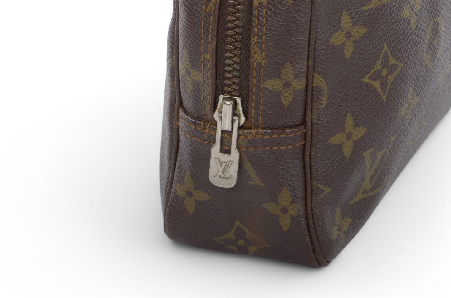 Louis Vuitton Trousse 24 Pouch Clutch Makeup Toilet Bag Monogram Vintage