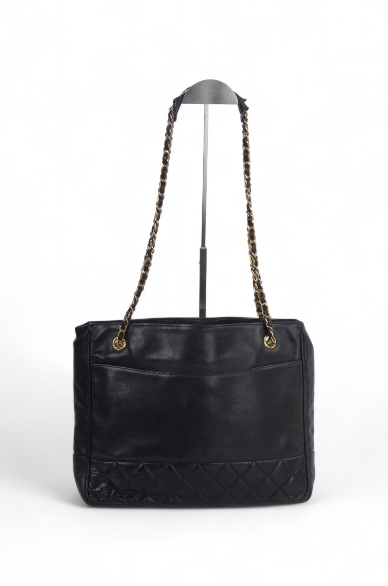 Chanel Matelasse Quilted Lambskin Chain Tote Handbag Leather Black Shoulder Gold Vintage Designer Classic Authentic