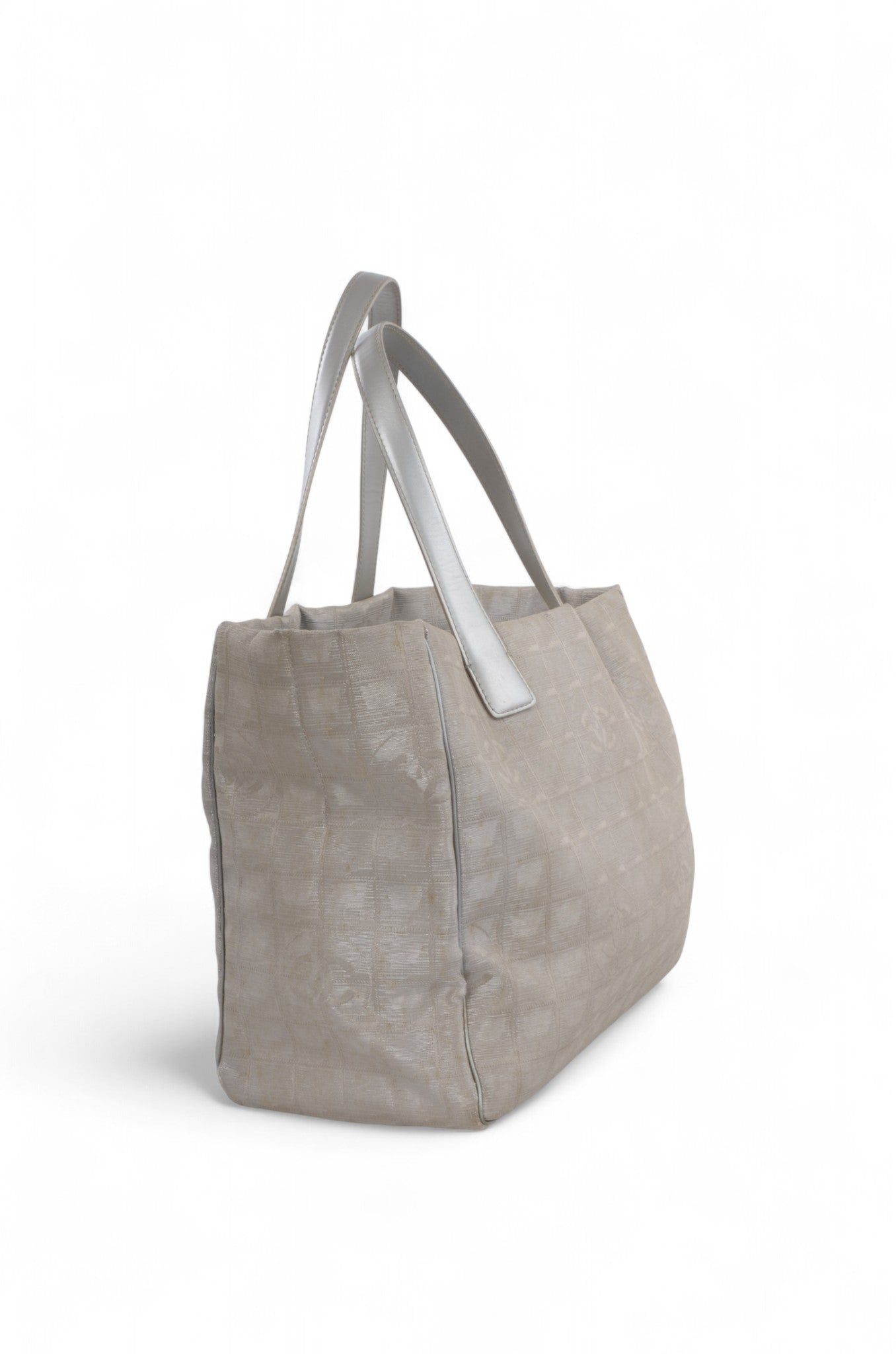 Chanel Silver Nylon CC Logo Vintage Travel Line Tote Shoulder Bag Handbag Designer Classic Authentic