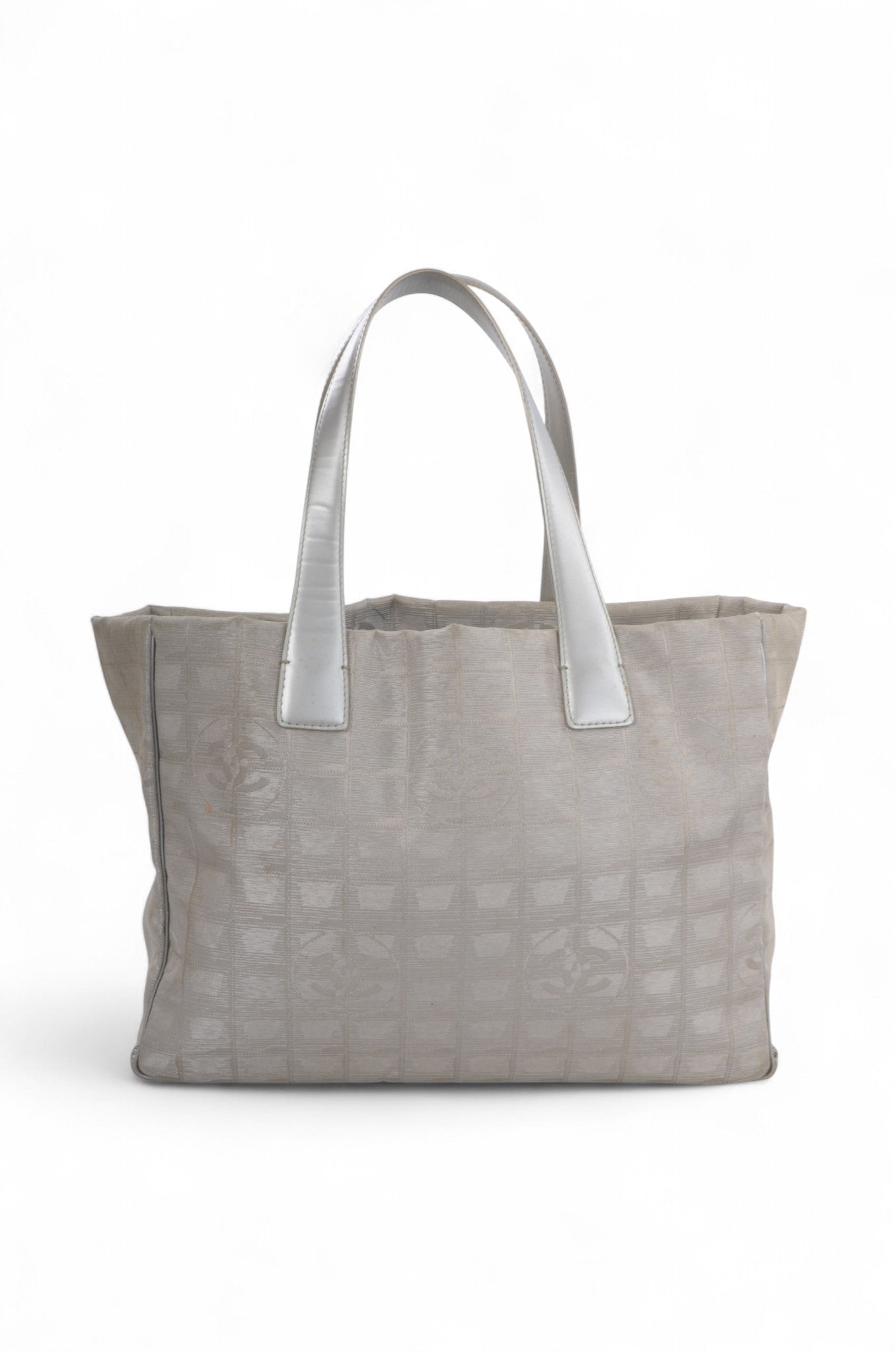 Chanel Silver Nylon CC Logo Vintage Travel Line Tote Shoulder Bag Handbag Designer Classic Authentic