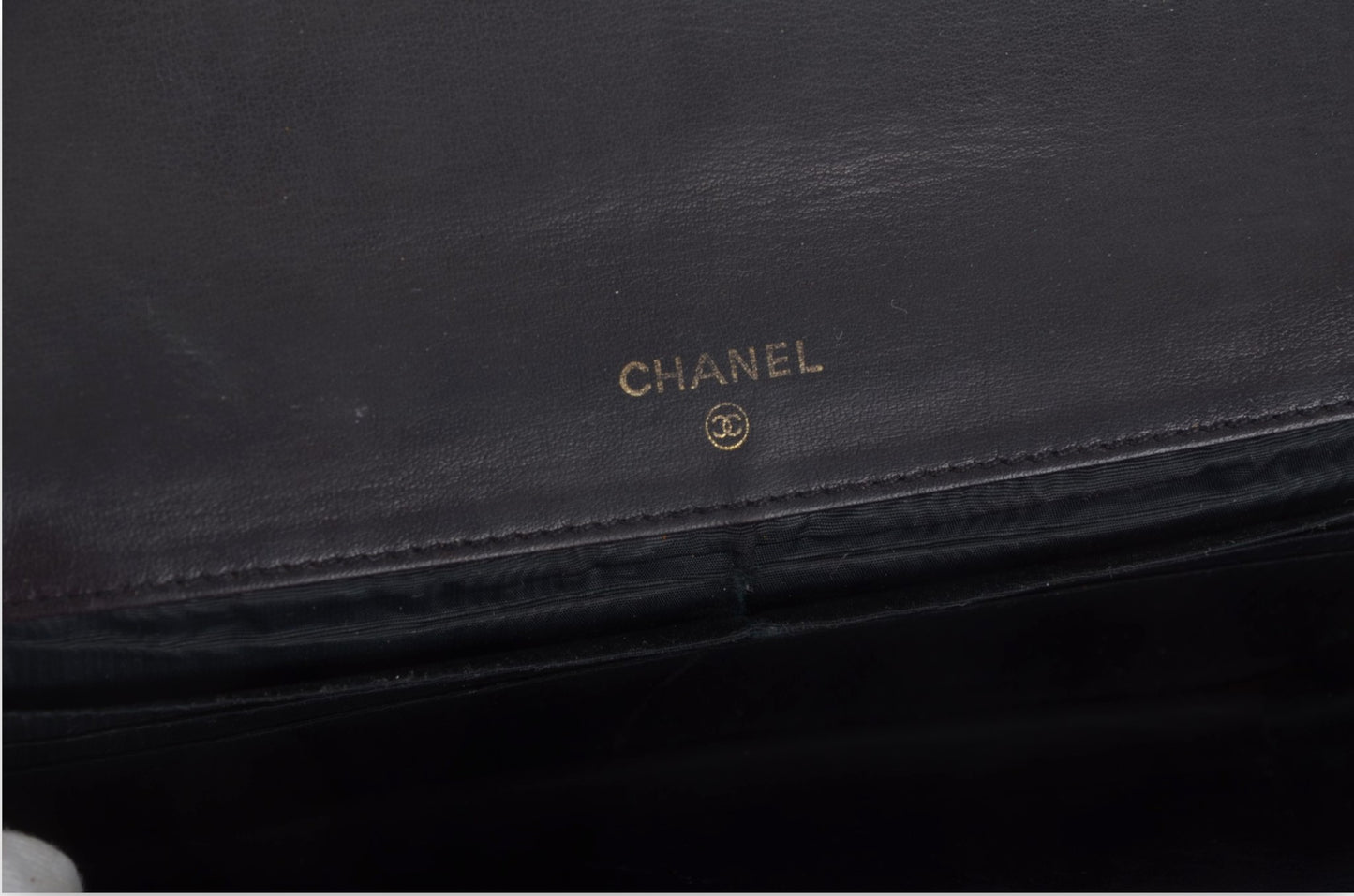 Chanel Caviar Leather Bifold Wallet Crossbody Clutch Bag Vintage Black Designer Classic