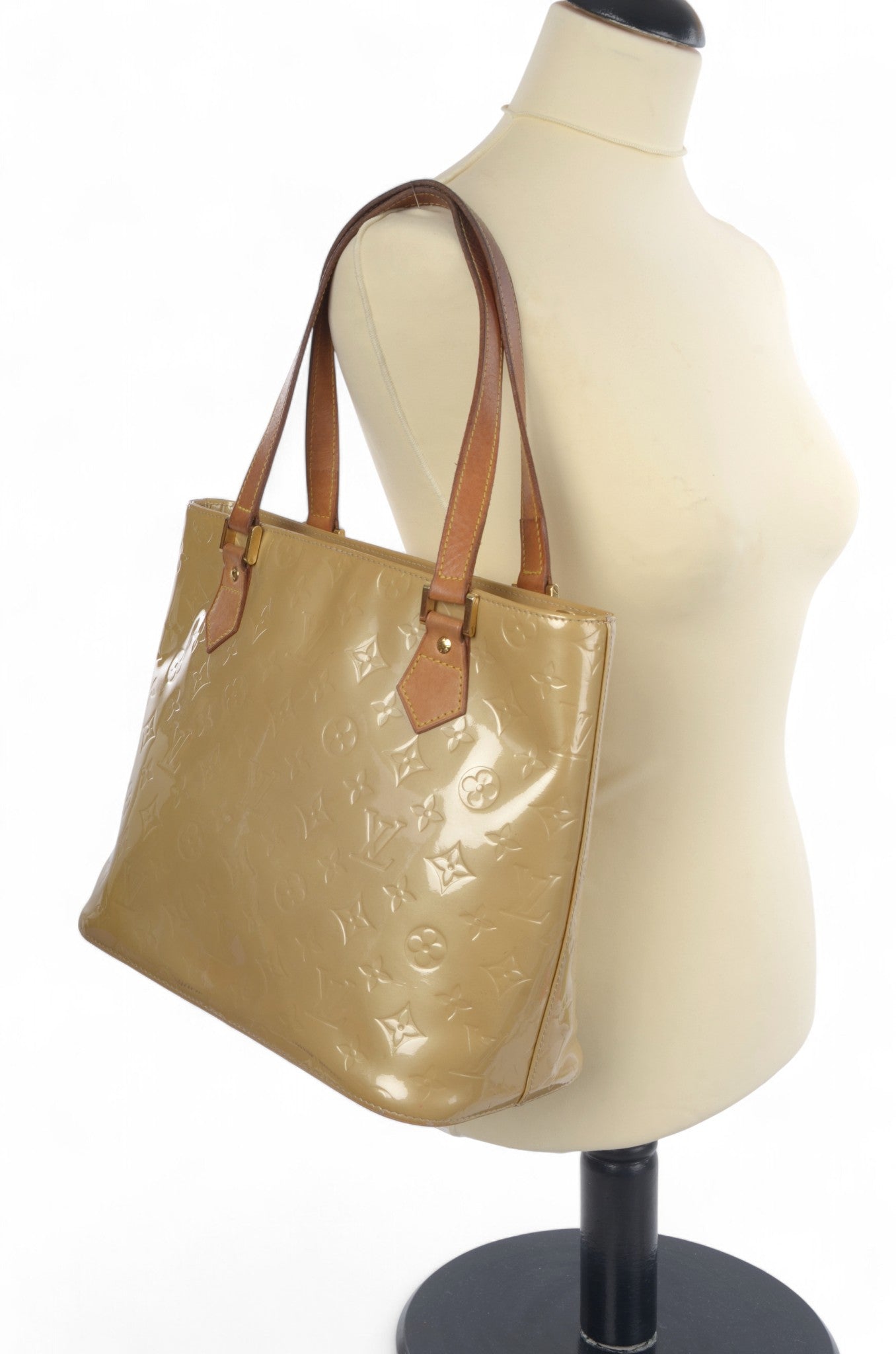 Louis Vuitton Vernis Houston Shoulder Bag Tote Handbag Vintage Beige Monogram Patent Leather Designer Classic Authentic