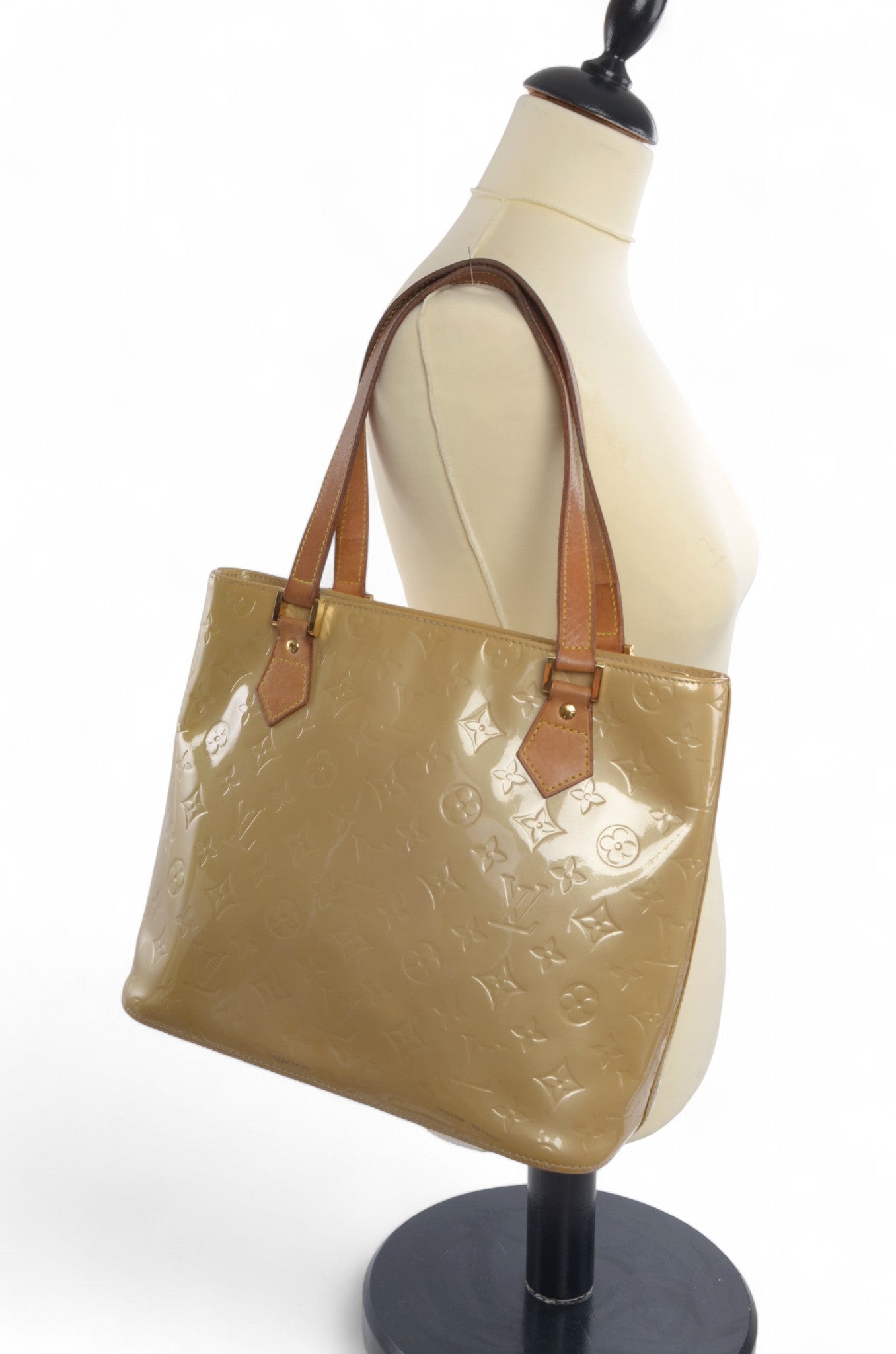 Louis Vuitton Vernis Houston Shoulder Bag Tote Handbag Vintage Beige Monogram Patent Leather Designer Classic Authentic