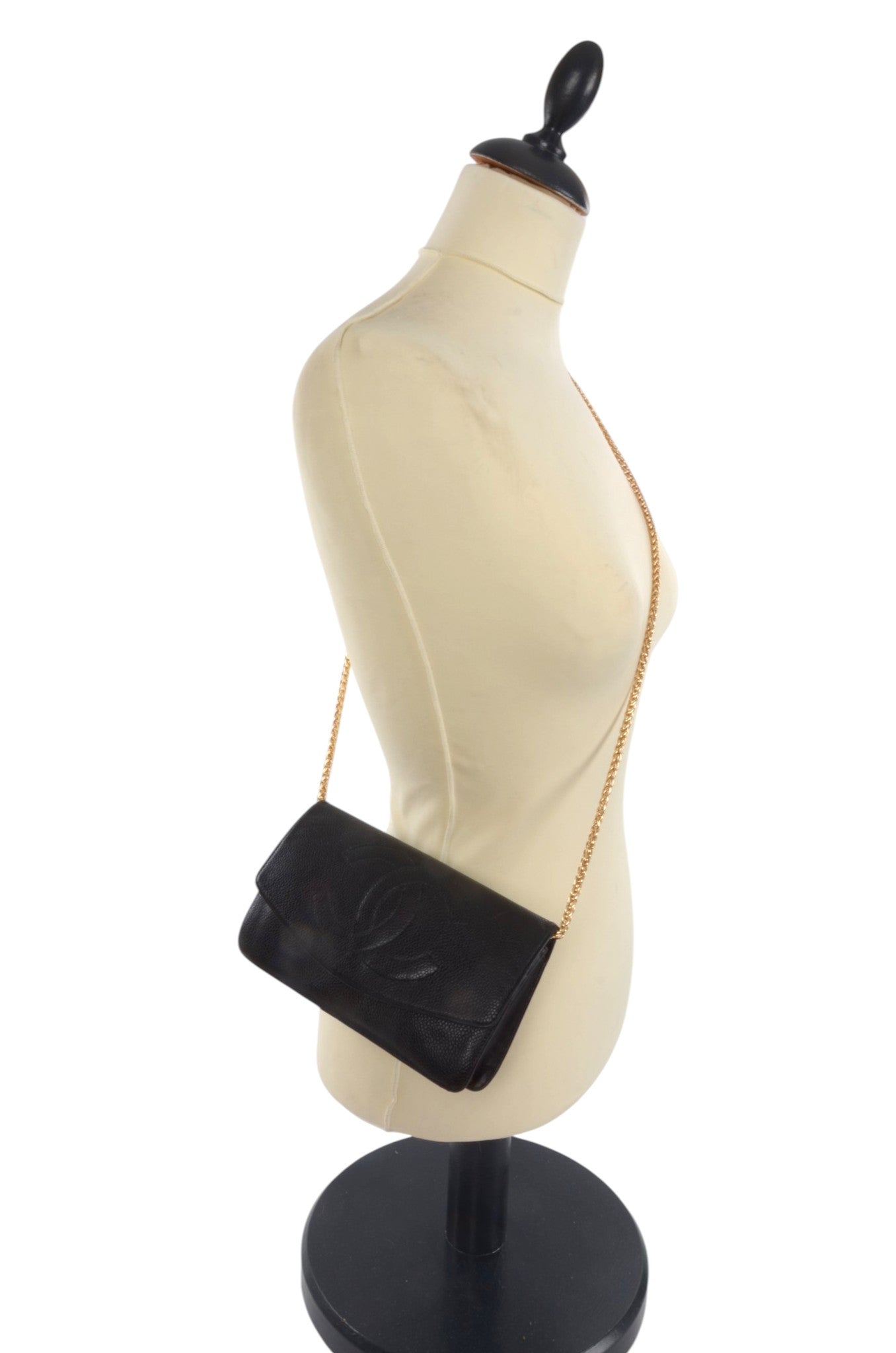 Chanel Caviar Leather Bifold Wallet Crossbody Clutch Bag Vintage Black Designer Classic