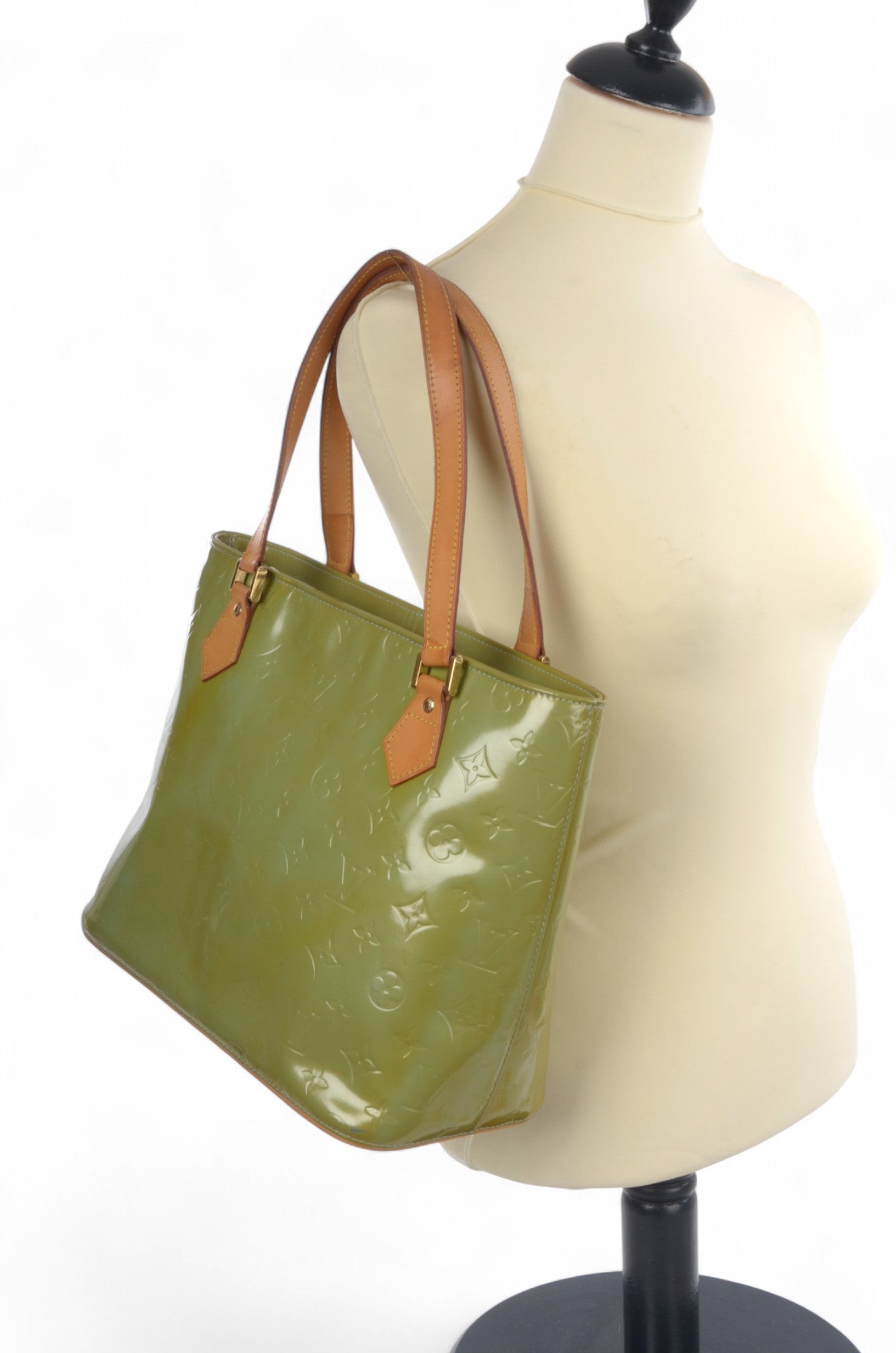 Louis Vuitton Vernis Houston Shoulder Bag Tote Handbag Vintage Green Monogram Patent Leather Designer Classic Authentic