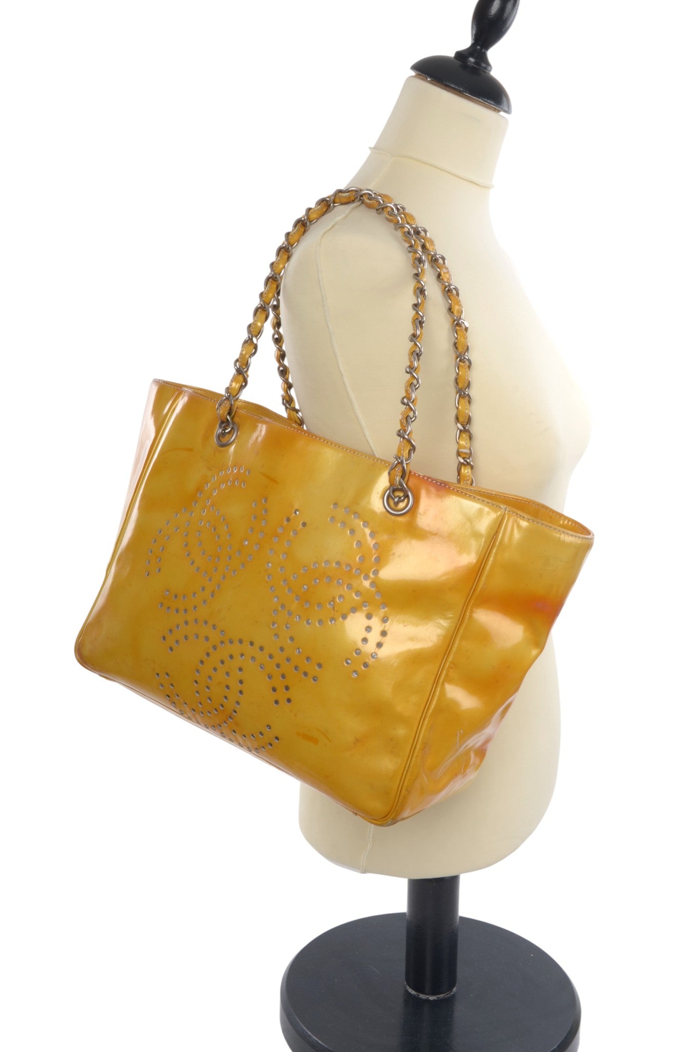 Chanel CC Logo Chain Shoulder Bag Patent Leather Tote Handbag Vintage Orange Designer Classic Authentic