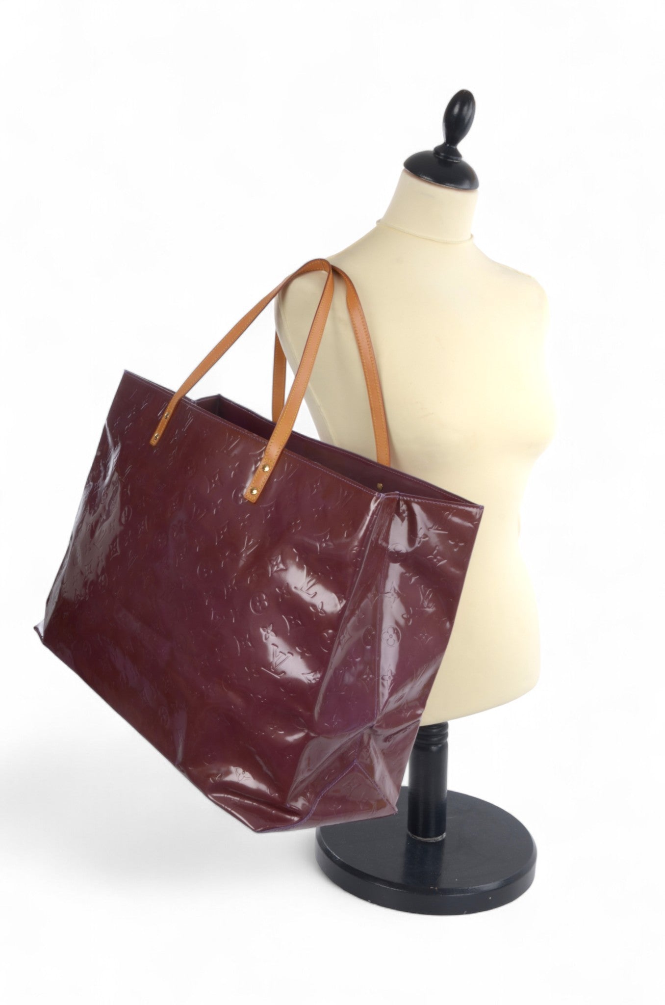 Louis Vuitton Vernis Reade GM Handbag Shoulder Large Bag Tote Vintage Patent Leather Monogram Violet Lilac Unique Rare Designer Classic Authentic