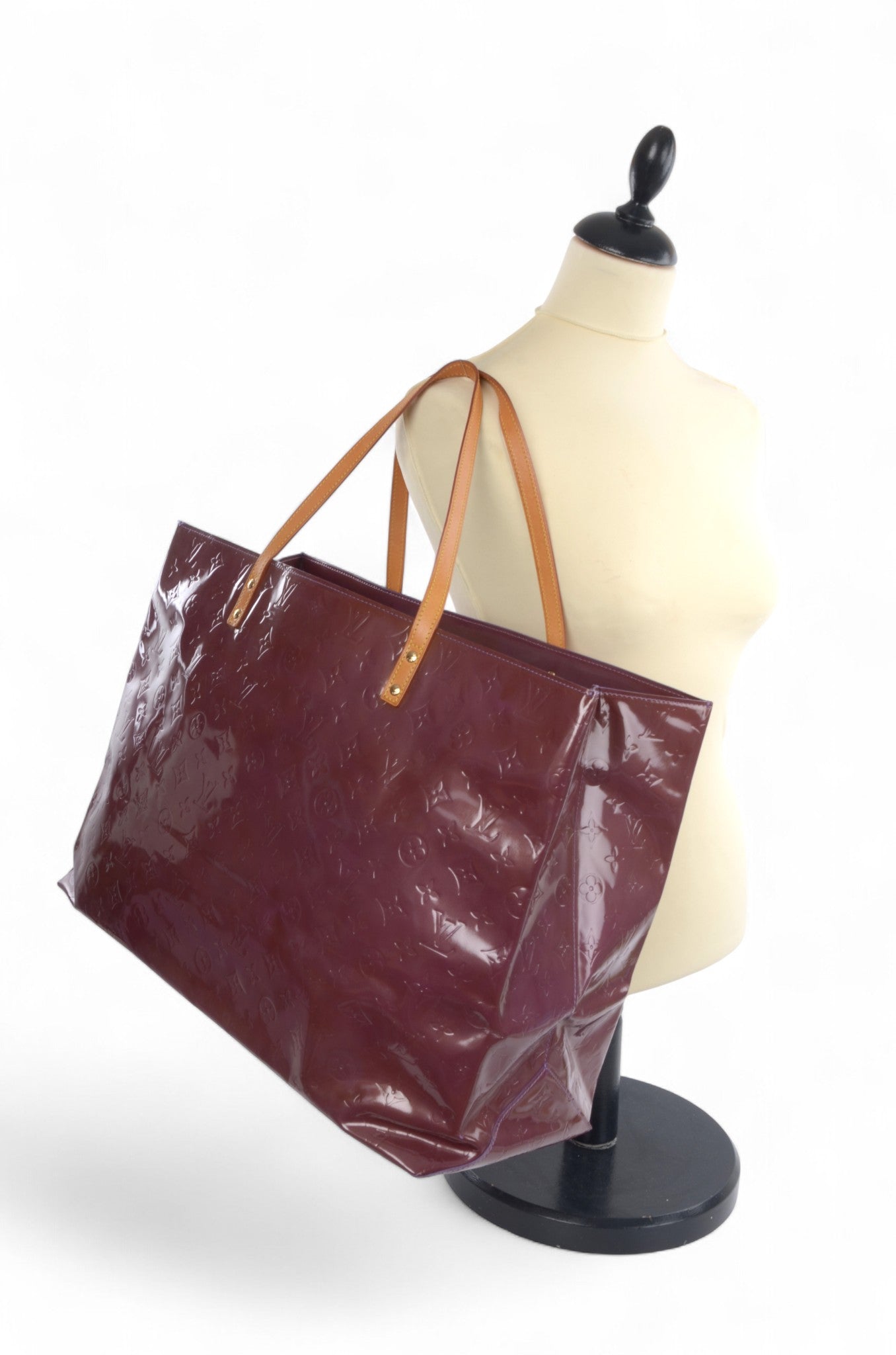 Louis Vuitton Vernis Reade GM Handbag Shoulder Large Bag Tote Vintage Patent Leather Monogram Violet Lilac Unique Rare Designer Classic Authentic
