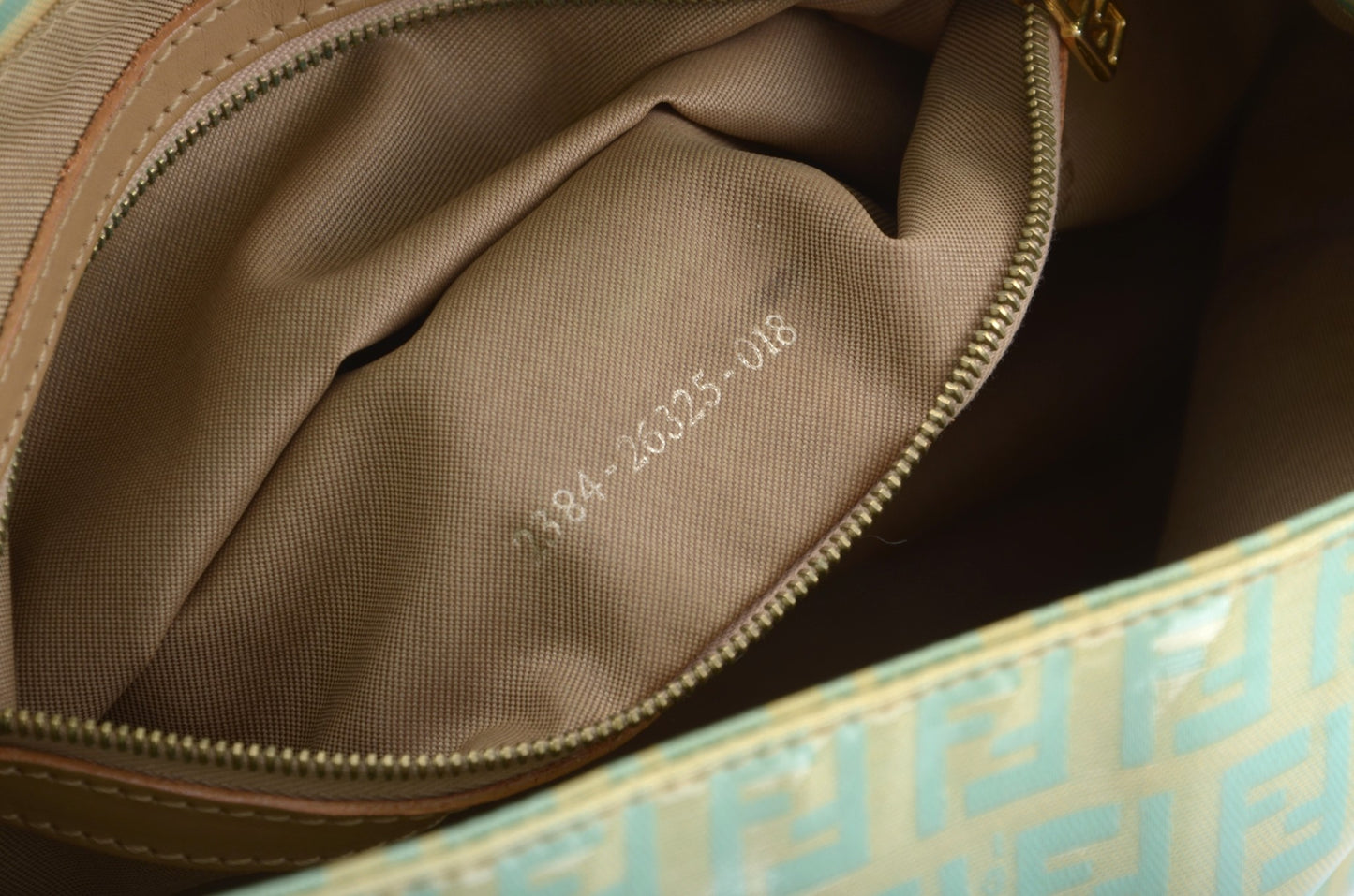 Fendi Mamma Baguette Zucca Shoulder Bag Handbag Patent Leather Vintage Turquoise Mint Designer Classic Rare Authentic