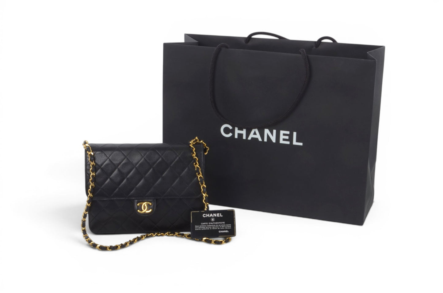 Chanel Classic Single Flap Bag Black Lambskin Matelasse CC Lock Chain Shoulder Bag Vintage Designer Classic