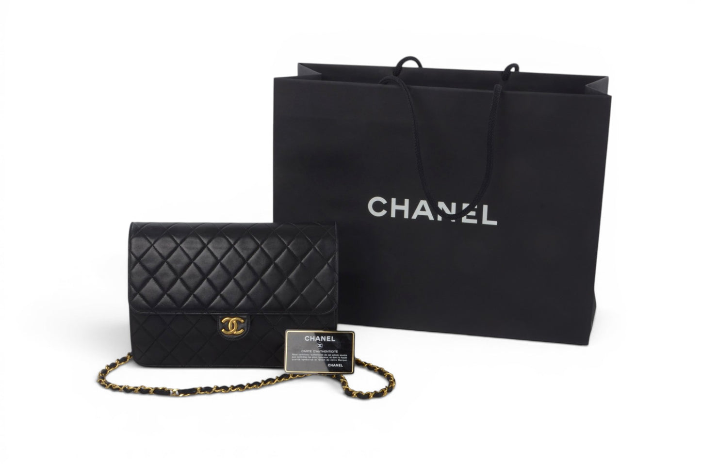 Chanel Classic Single Flap 25 Bag Black Lambskin Matelasse CC Lock Chain Shoulder Bag Vintage Designer Classic